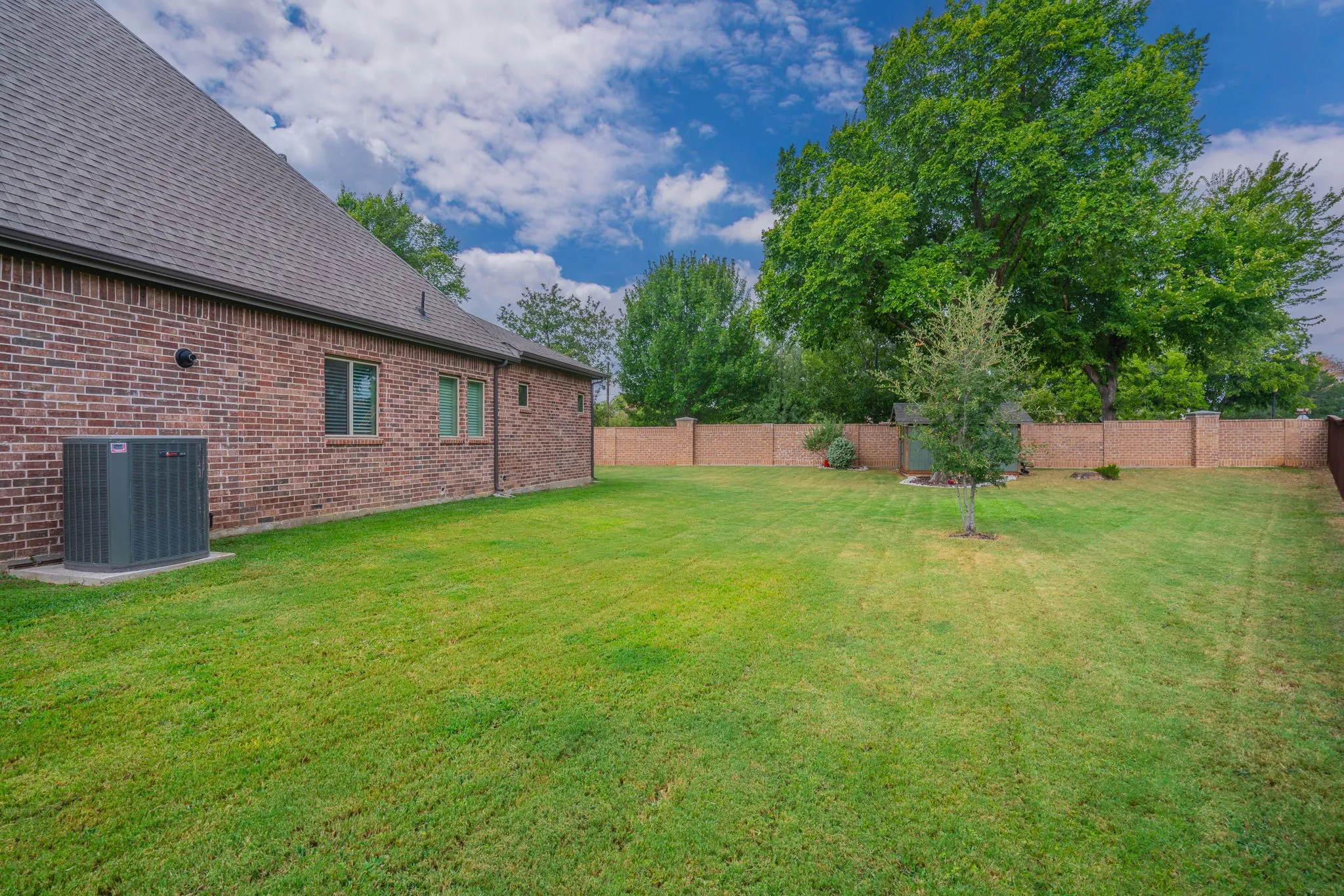 Single Family Residence For Sale in Denton County , 4945 Campbeltown Drive, Flower Mound, Texas 75028, 4 Bedroom, 3 Bathroom, 3 Garage spaces, 2,739 Sqft, built in 2020, mls#21368203, Real Estate Agent in Flower Mound, Homes For Sale in Denton county, Homes For Sale in Flower Mound, Realtor in Flower Mound Texas, Real Estate Brokerage Independent Realty Texas, Luminita Cordes Realtor