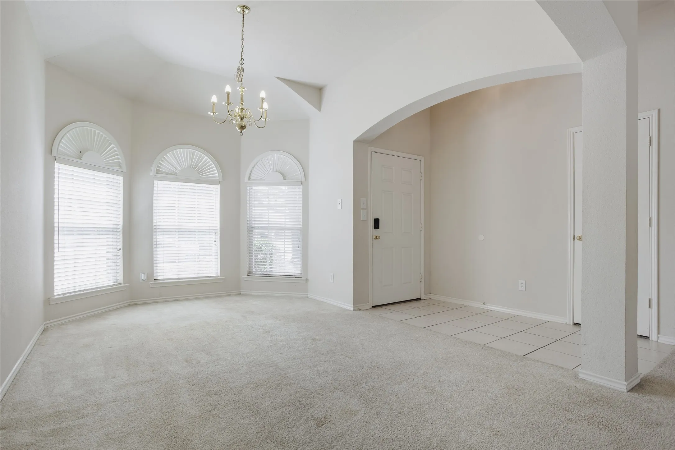 Single Family Residence For Sale in Collin County , 1606 Autumn Glen Court, Wylie, Texas 75098, 4 Bedroom, 3 Bathroom, 2 Garage spaces, 2,748 Sqft, built in 2003, mls#21386953, Real Estate Agent in Wylie, Homes For Sale in Collin county, Homes For Sale in Wylie, Realtor in Wylie Texas, Real Estate Brokerage Independent Realty Texas, Luminita Cordes Realtor