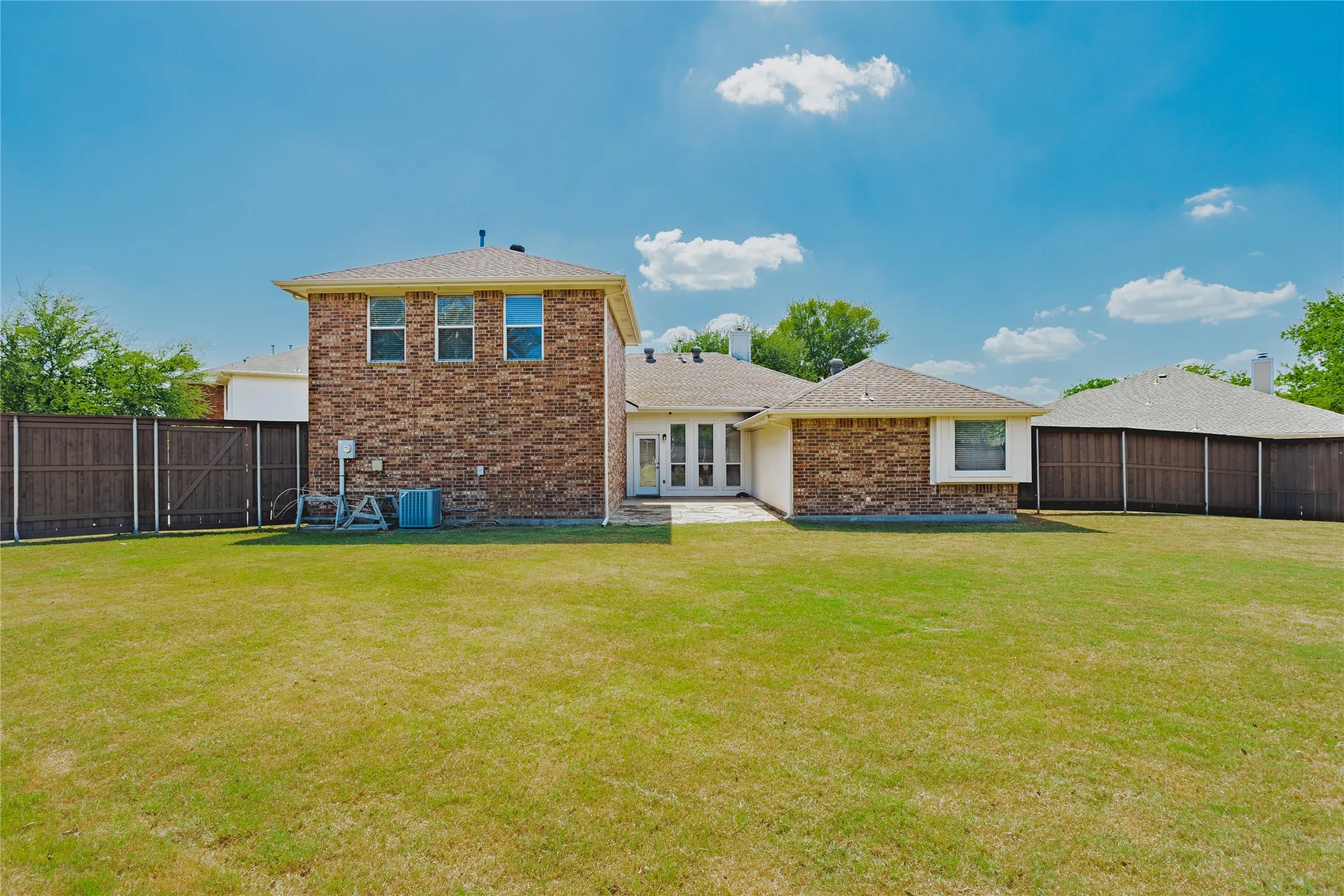 Single Family Residence For Sale in Collin County , 1606 Autumn Glen Court, Wylie, Texas 75098, 4 Bedroom, 3 Bathroom, 2 Garage spaces, 2,748 Sqft, built in 2003, mls#21386953, Real Estate Agent in Wylie, Homes For Sale in Collin county, Homes For Sale in Wylie, Realtor in Wylie Texas, Real Estate Brokerage Independent Realty Texas, Luminita Cordes Realtor
