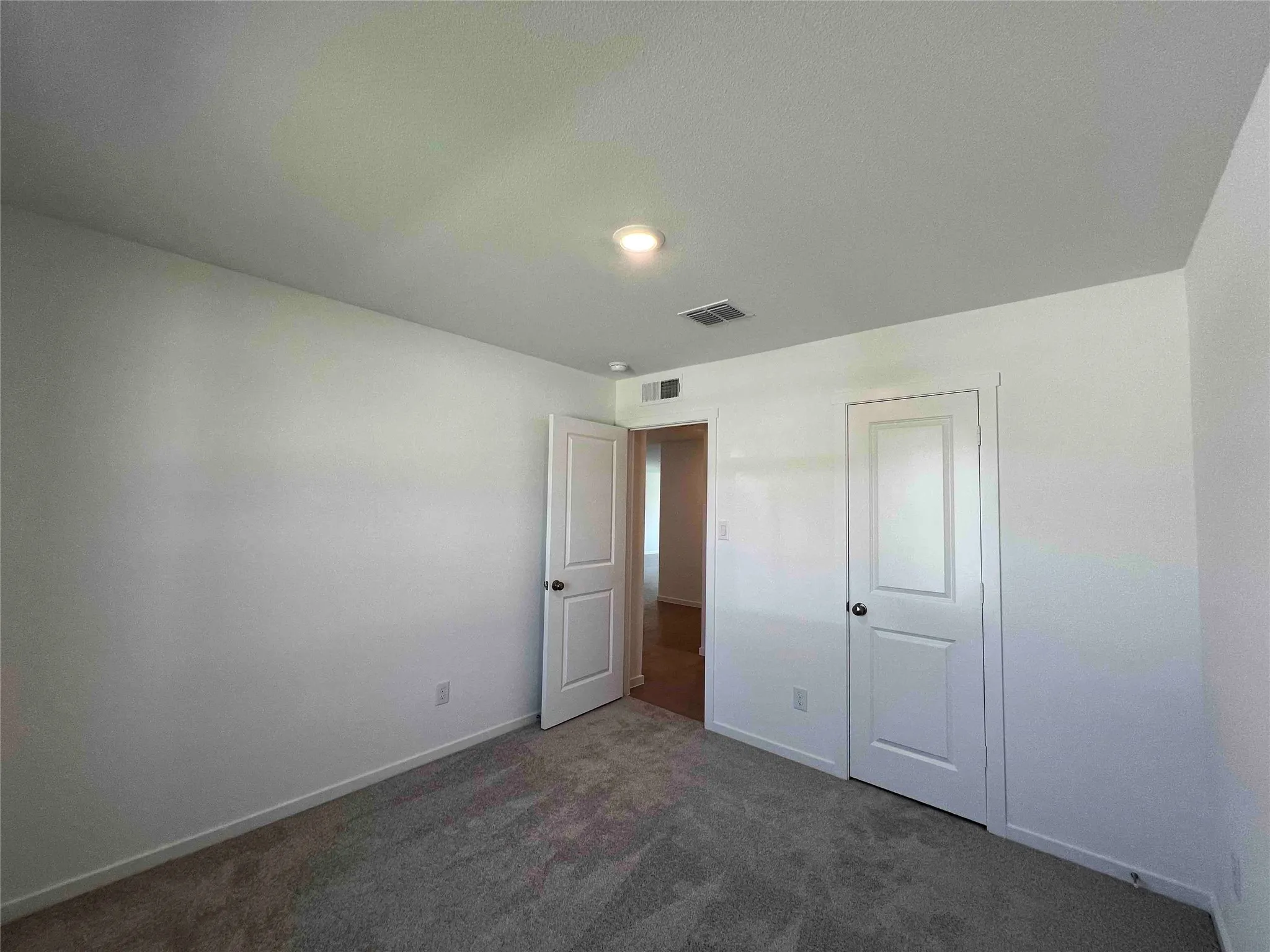 Single Family Residence For Rent in Kaufman County , 1529 Lanner Meadows Lane, Forney, Texas 75126, 3 Bedroom, 2 Bathroom, 2 Garage spaces, 1,522 Sqft, built in 2025, mls#21386828, Real Estate Agent in Forney, Homes For Rent in Kaufman county, Homes For Rent in Forney, Realtor in Forney Texas, Real Estate Brokerage Independent Realty Texas, Luminita Cordes Realtor