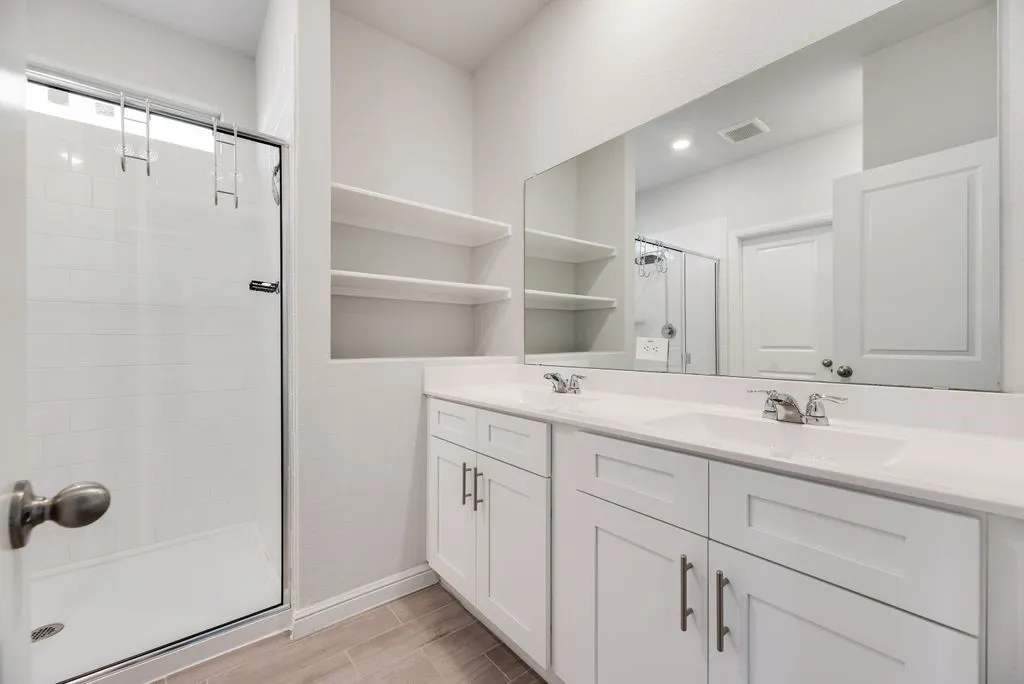 Single Family Residence For Sale in Tarrant County , 9621 Catclaw Terrace, Fort Worth, Texas 76036, 4 Bedroom, 2 Bathroom, 2 Garage spaces, 1,737 Sqft, built in 2023, mls#21382588, Real Estate Agent in Fort Worth, Homes For Sale in Tarrant county, Homes For Sale in Fort Worth, Realtor in Fort Worth Texas, Real Estate Brokerage Independent Realty Texas, Luminita Cordes Realtor