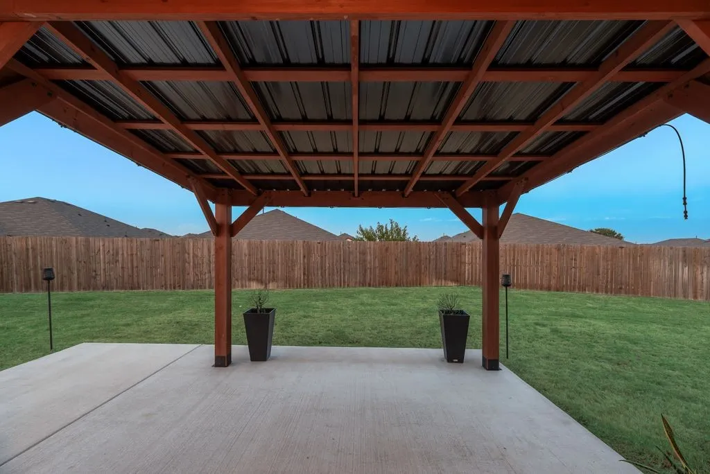 Single Family Residence For Sale in Tarrant County , 9621 Catclaw Terrace, Fort Worth, Texas 76036, 4 Bedroom, 2 Bathroom, 2 Garage spaces, 1,737 Sqft, built in 2023, mls#21382588, Real Estate Agent in Fort Worth, Homes For Sale in Tarrant county, Homes For Sale in Fort Worth, Realtor in Fort Worth Texas, Real Estate Brokerage Independent Realty Texas, Luminita Cordes Realtor