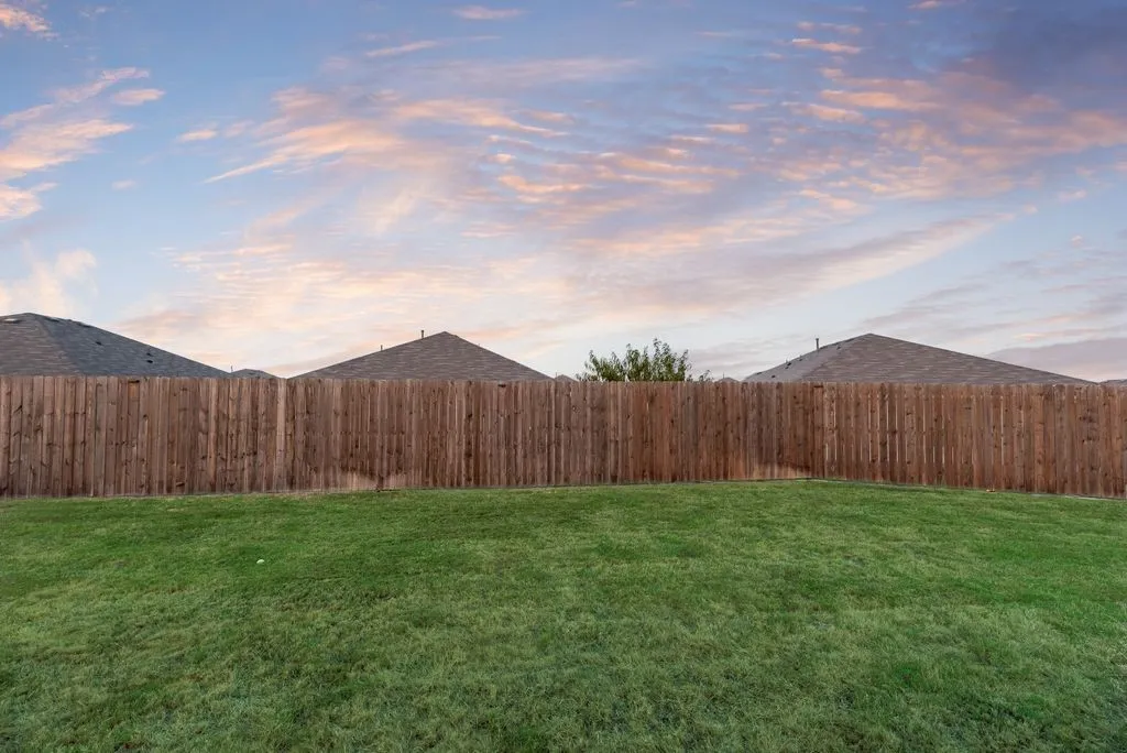 Single Family Residence For Sale in Tarrant County , 9621 Catclaw Terrace, Fort Worth, Texas 76036, 4 Bedroom, 2 Bathroom, 2 Garage spaces, 1,737 Sqft, built in 2023, mls#21382588, Real Estate Agent in Fort Worth, Homes For Sale in Tarrant county, Homes For Sale in Fort Worth, Realtor in Fort Worth Texas, Real Estate Brokerage Independent Realty Texas, Luminita Cordes Realtor