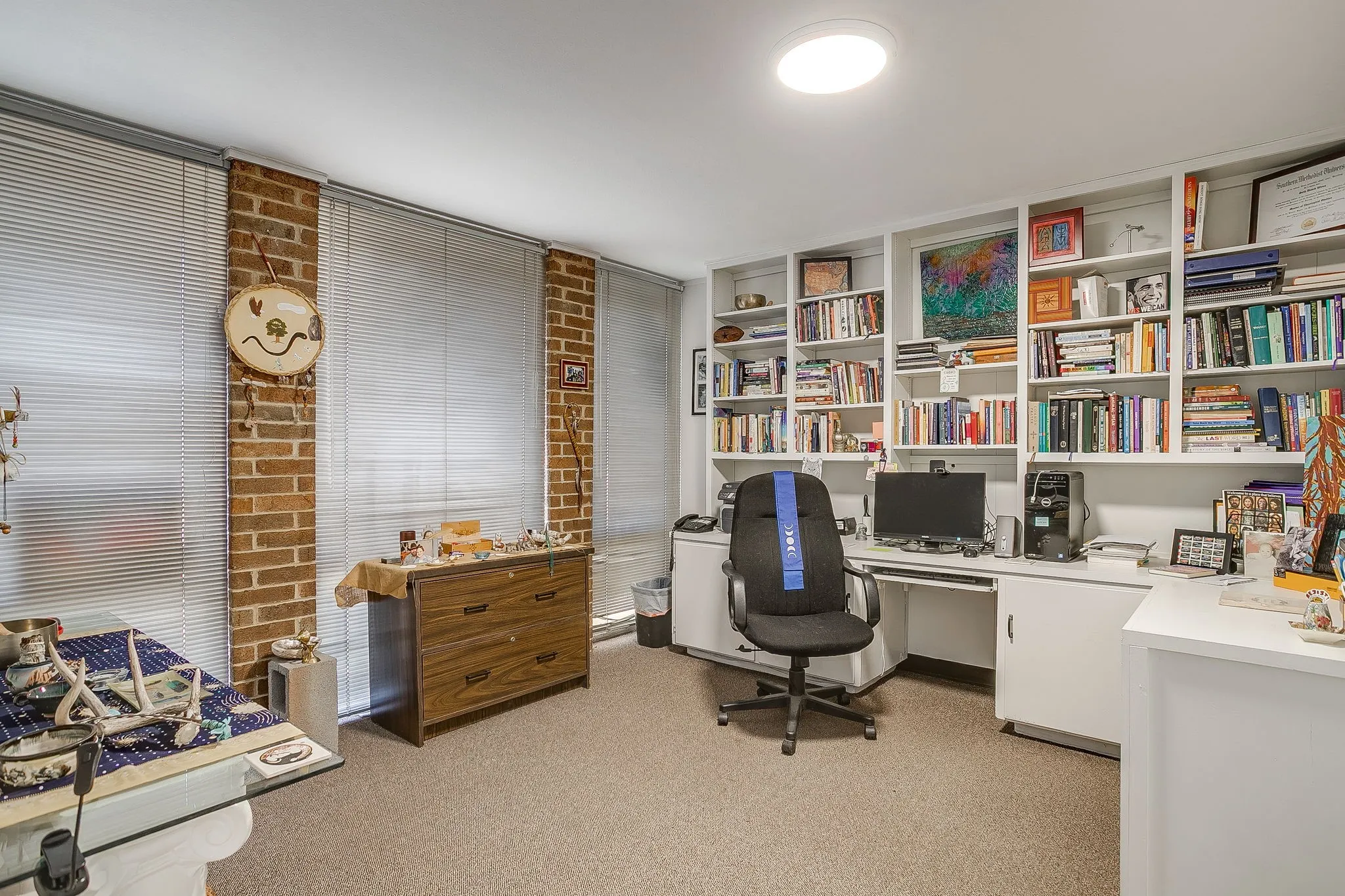 Office For Sale in Tarrant County , 4615 E California Parkway, Forest Hill, Texas 76119, 0, 0, Garage spaces, 0 Sqft, built in 1977, mls#21387777, Real Estate Agent in Forest Hill, Homes For Sale in Tarrant county, Homes For Sale in Forest Hill, Realtor in Forest Hill Texas, Real Estate Brokerage Independent Realty Texas, Luminita Cordes Realtor