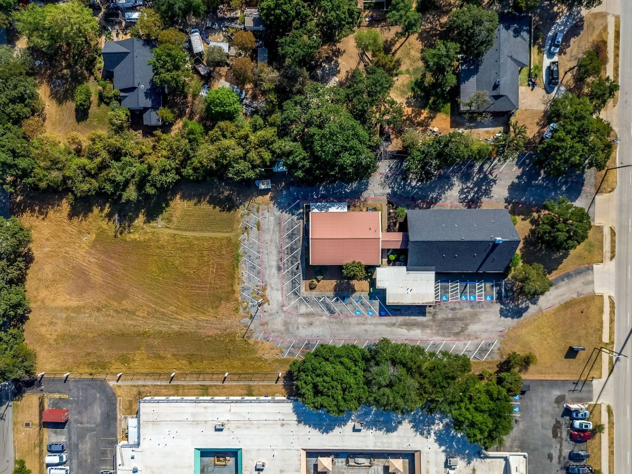 Office For Sale in Tarrant County , 4615 E California Parkway, Forest Hill, Texas 76119, 0, 0, Garage spaces, 0 Sqft, built in 1977, mls#21387777, Real Estate Agent in Forest Hill, Homes For Sale in Tarrant county, Homes For Sale in Forest Hill, Realtor in Forest Hill Texas, Real Estate Brokerage Independent Realty Texas, Luminita Cordes Realtor