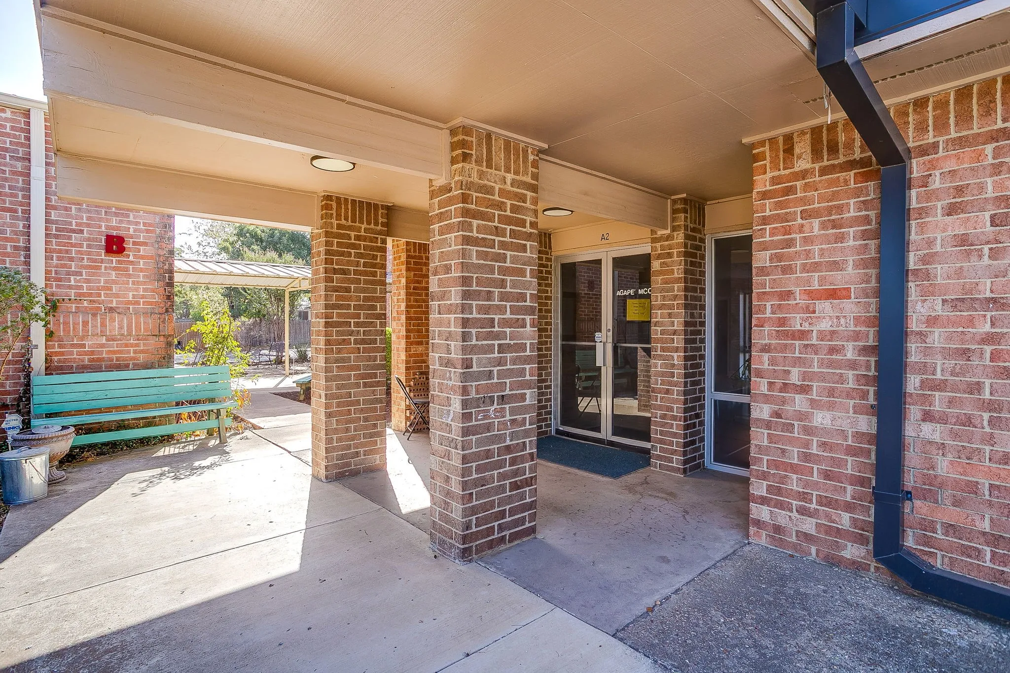 Office For Sale in Tarrant County , 4615 E California Parkway, Forest Hill, Texas 76119, 0, 0, Garage spaces, 0 Sqft, built in 1977, mls#21387777, Real Estate Agent in Forest Hill, Homes For Sale in Tarrant county, Homes For Sale in Forest Hill, Realtor in Forest Hill Texas, Real Estate Brokerage Independent Realty Texas, Luminita Cordes Realtor