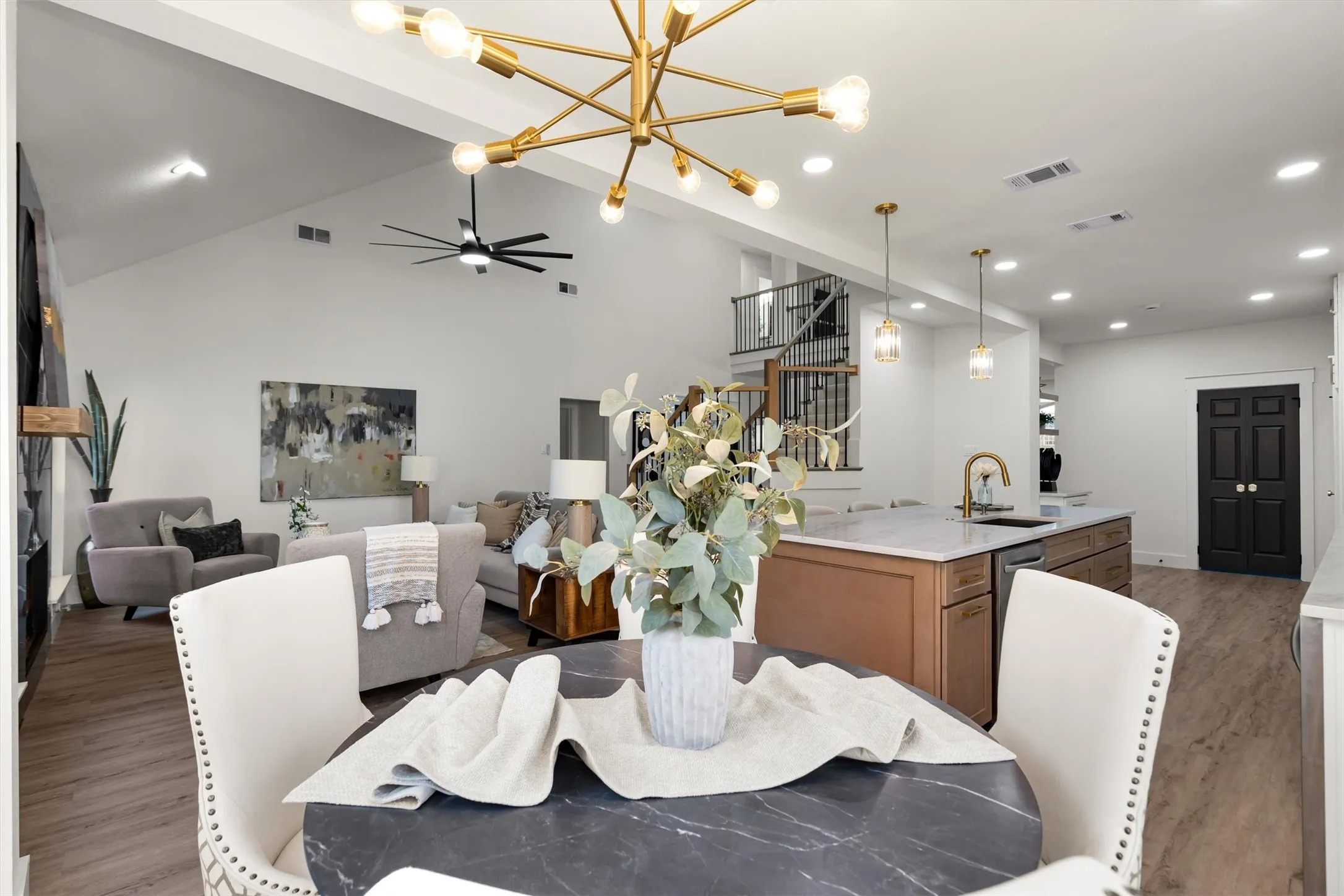 Single Family Residence For Sale in Collin County , 2706 Summerwood Court, Mc Kinney, Texas 75072, 4 Bedroom, 3 Bathroom, 2 Garage spaces, 3,040 Sqft, built in 1993, mls#21388520, Real Estate Agent in Mc Kinney, Homes For Sale in Collin county, Homes For Sale in Mc Kinney, Realtor in Mc Kinney Texas, Real Estate Brokerage Independent Realty Texas, Luminita Cordes Realtor