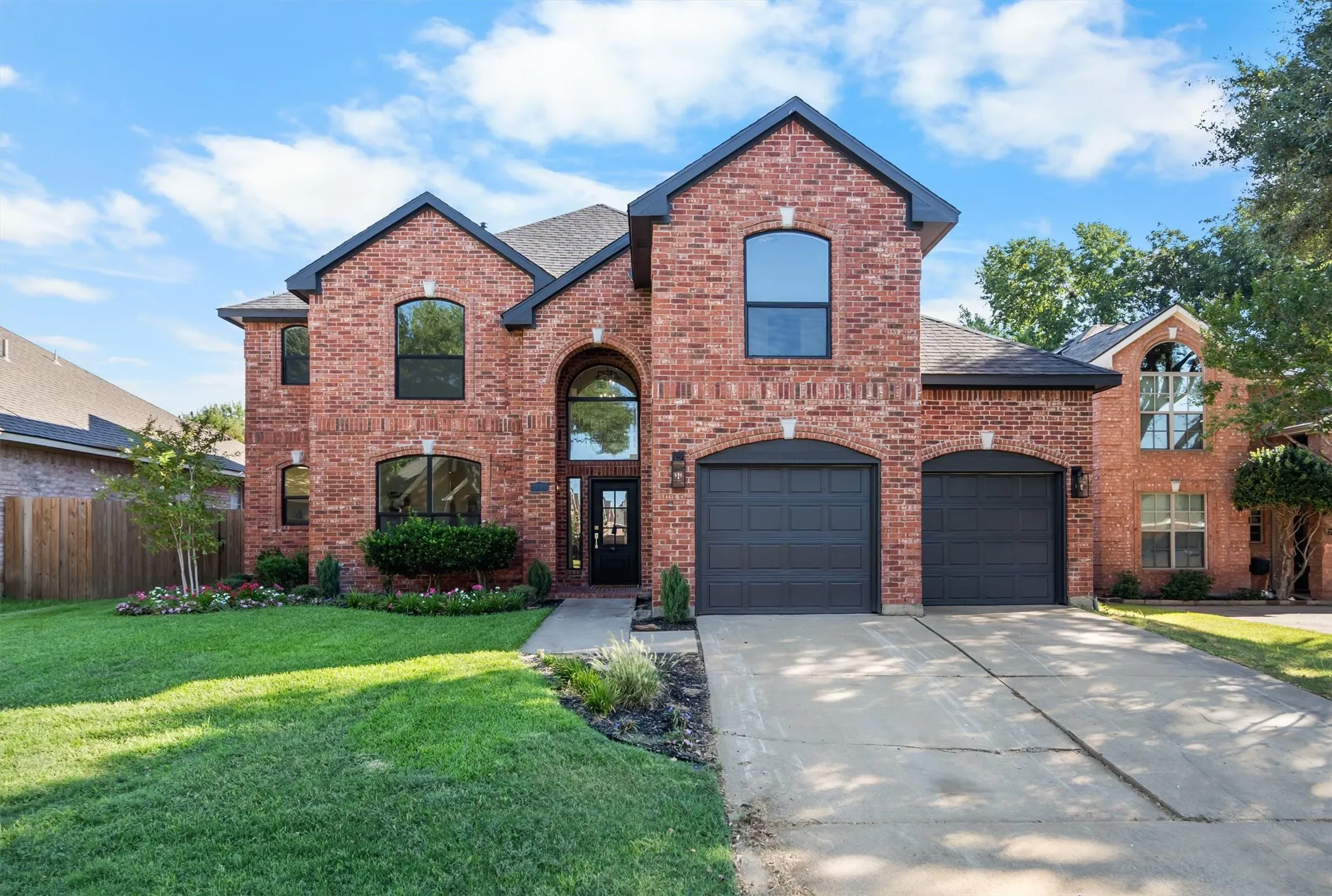 Single Family Residence For Sale in Collin County , 2706 Summerwood Court, Mc Kinney, Texas 75072, 4 Bedroom, 3 Bathroom, 2 Garage spaces, 3,040 Sqft, built in 1993, mls#21388520, Real Estate Agent in Mc Kinney, Homes For Sale in Collin county, Homes For Sale in Mc Kinney, Realtor in Mc Kinney Texas, Real Estate Brokerage Independent Realty Texas, Luminita Cordes Realtor