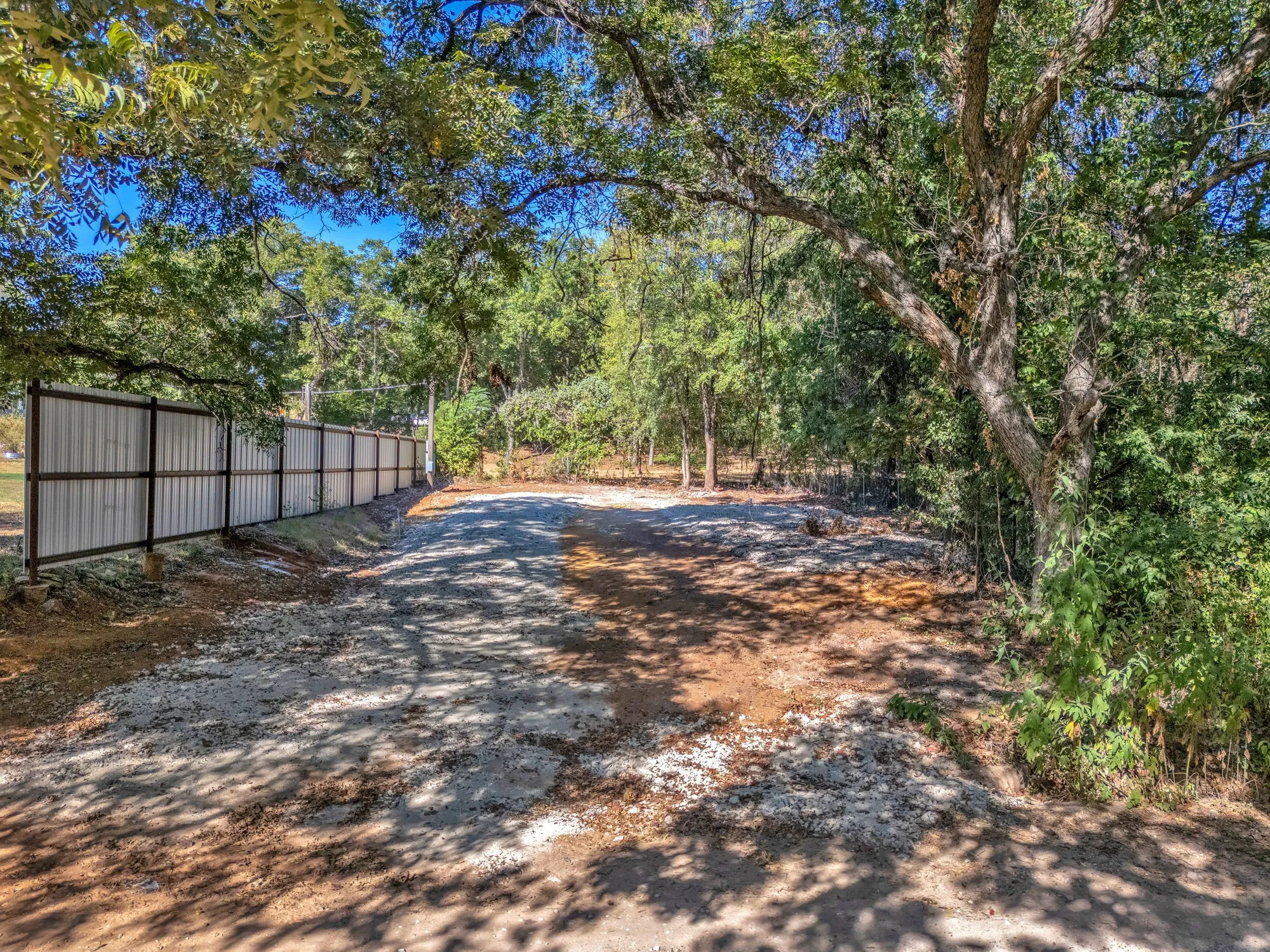 Unimproved Land For Sale in Hood County , 8810 Frontier Court, Granbury, Texas 76048, 0, 0, Garage spaces, 0 Sqft, built in 0, mls#21387897, Real Estate Agent in Granbury, Homes For Sale in Hood county, Homes For Sale in Granbury, Realtor in Granbury Texas, Real Estate Brokerage Independent Realty Texas, Luminita Cordes Realtor