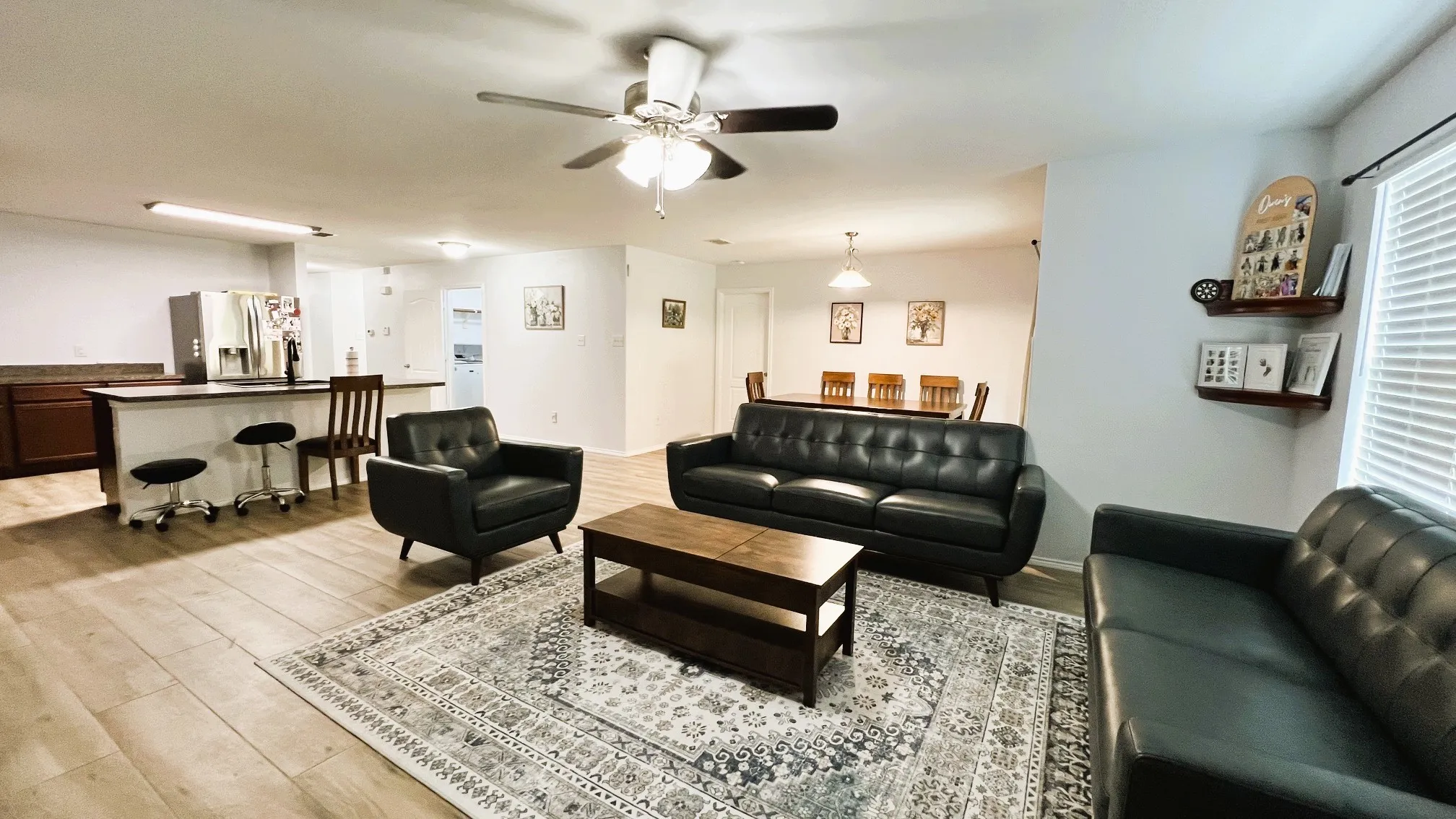 Single Family Residence For Rent in Tarrant County , 909 Penny Royal Court, Arlington, Texas 76002, 3 Bedroom, 2 Bathroom, 2 Garage spaces, 1,924 Sqft, built in 2013, mls#21386800, Real Estate Agent in Arlington, Homes For Rent in Tarrant county, Homes For Rent in Arlington, Realtor in Arlington Texas, Real Estate Brokerage Independent Realty Texas, Luminita Cordes Realtor