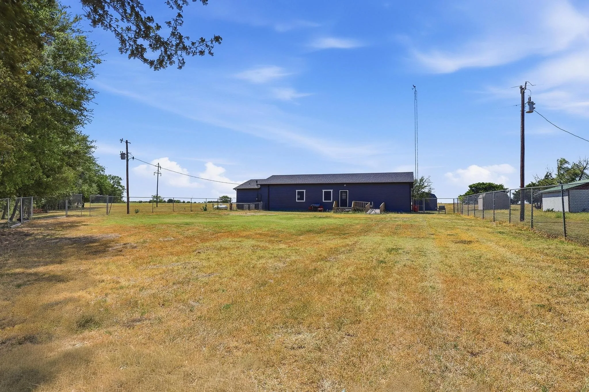 Business For Sale in Fannin County , 11540 US Highway 69, Whitewright, Texas 75491, 0, 0, Garage spaces, 0 Sqft, built in 1999, mls#21381983, Real Estate Agent in Whitewright, Homes For Sale in Fannin county, Homes For Sale in Whitewright, Realtor in Whitewright Texas, Real Estate Brokerage Independent Realty Texas, Luminita Cordes Realtor