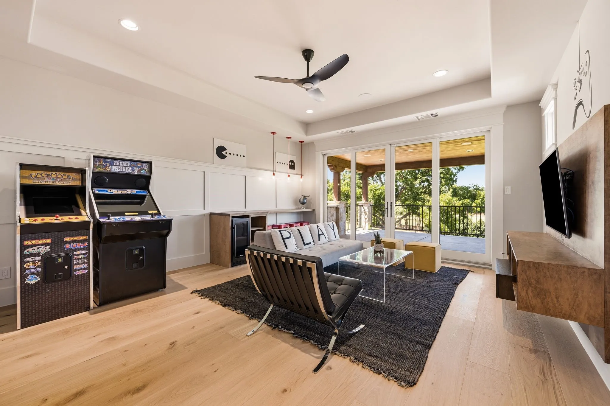 Upstairs gameroom