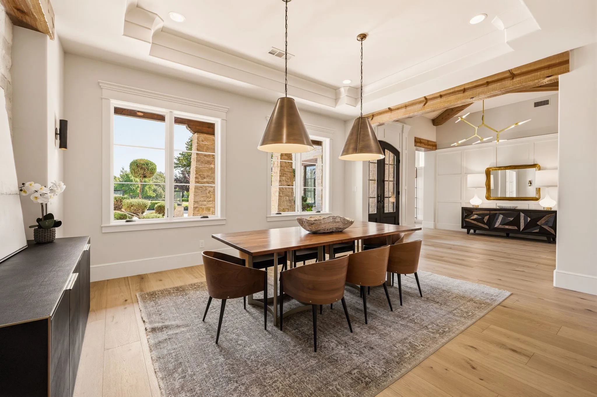 Formal Dining