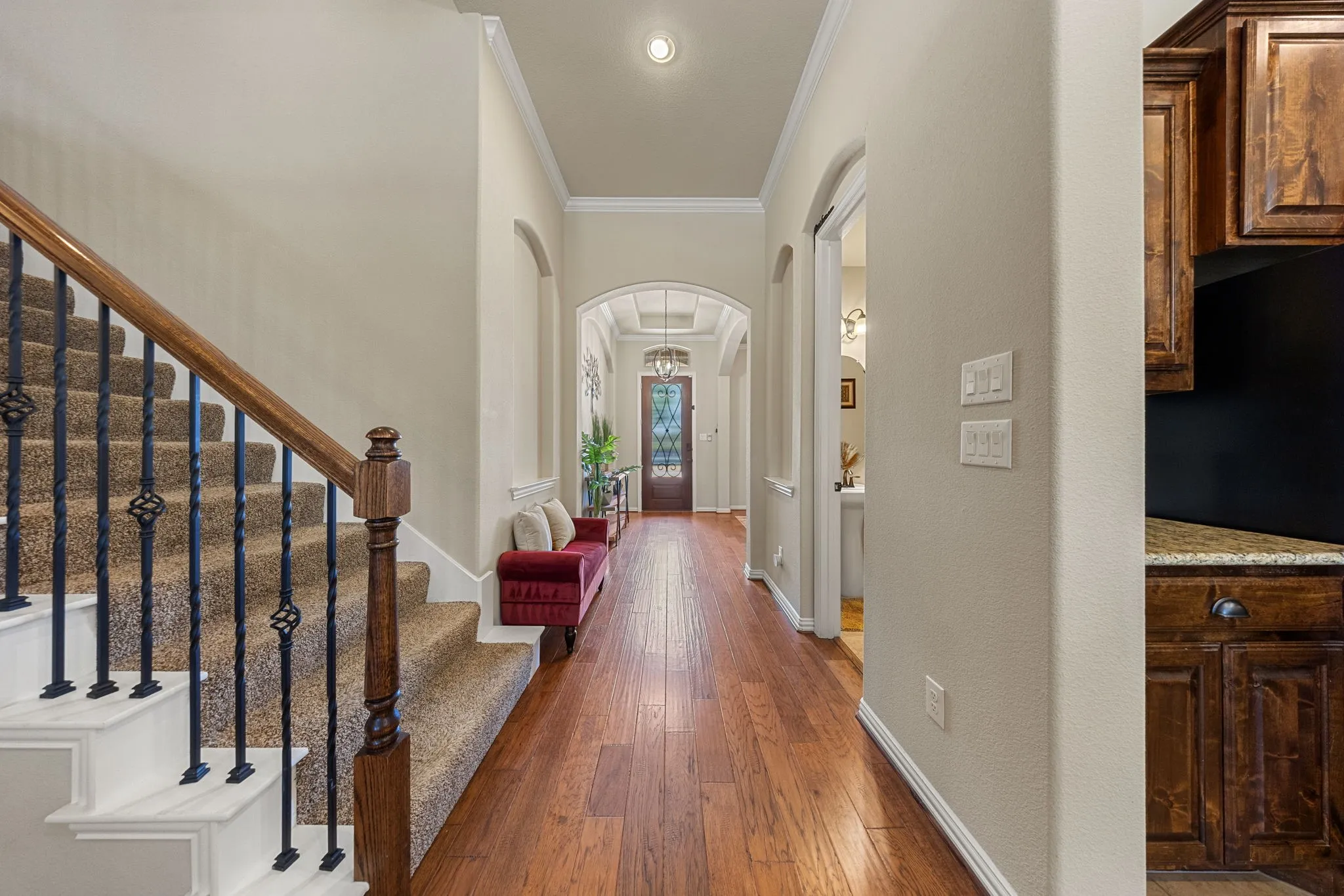 Single Family Residence For Sale in Dallas County , 9902 Clubhouse Circle, Rowlett, Texas 75089, 4 Bedroom, 4 Bathroom, 3 Garage spaces, 2,628 Sqft, built in 2014, mls#21388977, Real Estate Agent in Rowlett, Homes For Sale in Dallas county, Homes For Sale in Rowlett, Realtor in Rowlett Texas, Real Estate Brokerage Independent Realty Texas, Luminita Cordes Realtor