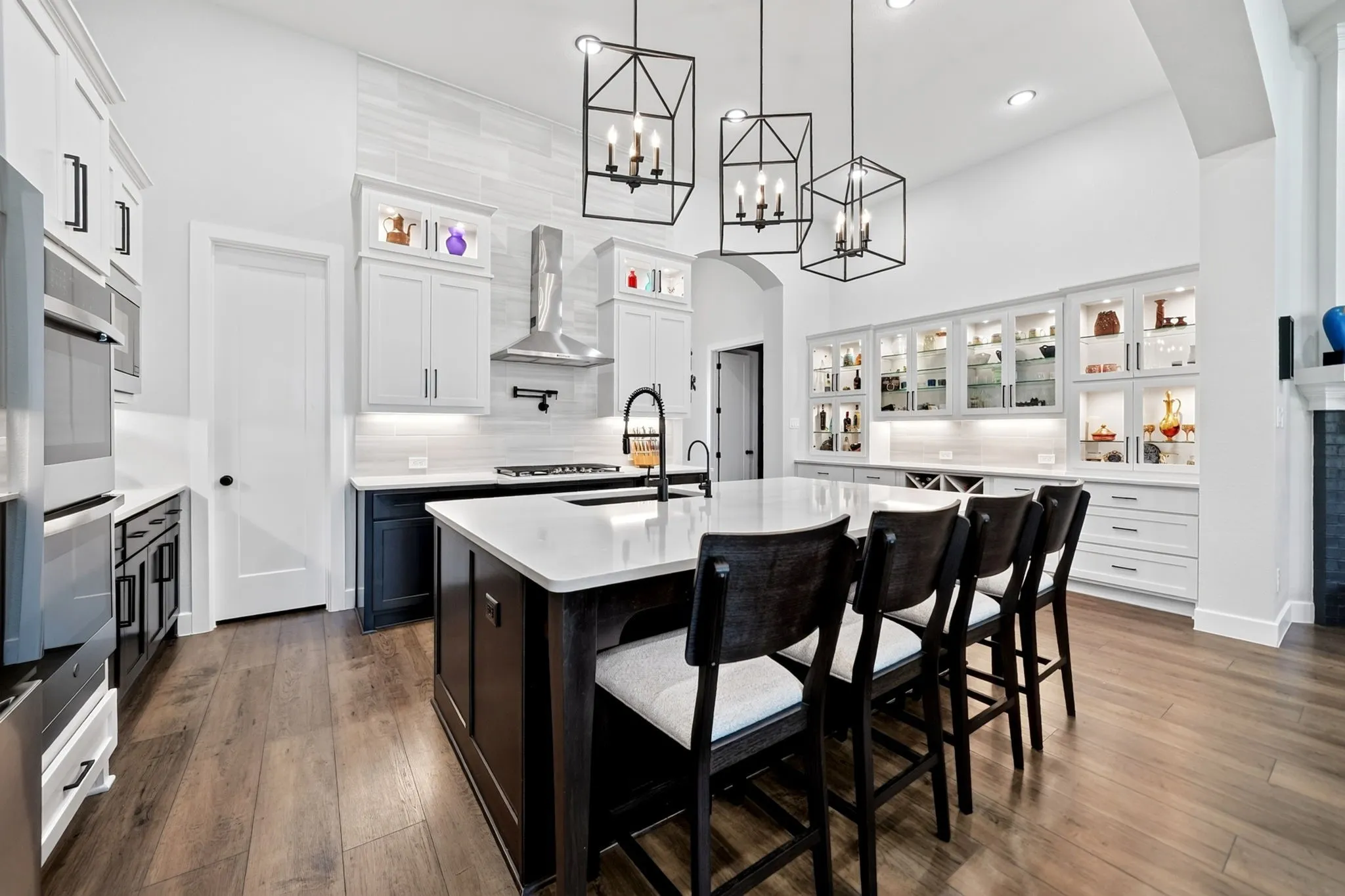 Single Family Residence For Sale in Rockwall County , 2218 Randas Way, Rockwall, Texas 75087, 4 Bedroom, 4 Bathroom, 3 Garage spaces, 3,200 Sqft, built in 2021, mls#21385414, Real Estate Agent in Rockwall, Homes For Sale in Rockwall county, Homes For Sale in Rockwall, Realtor in Rockwall Texas, Real Estate Brokerage Independent Realty Texas, Luminita Cordes Realtor