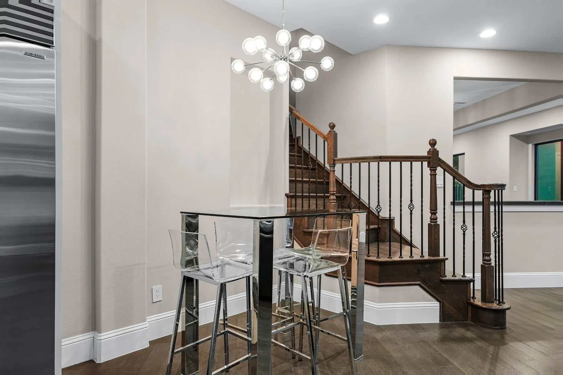 Breakfast Area with Chandelier