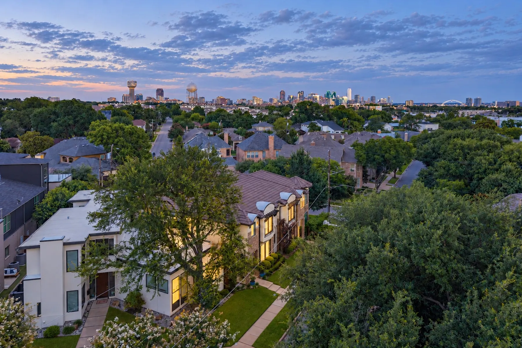 Mockingbird Park borders West Highland Park and Uptown