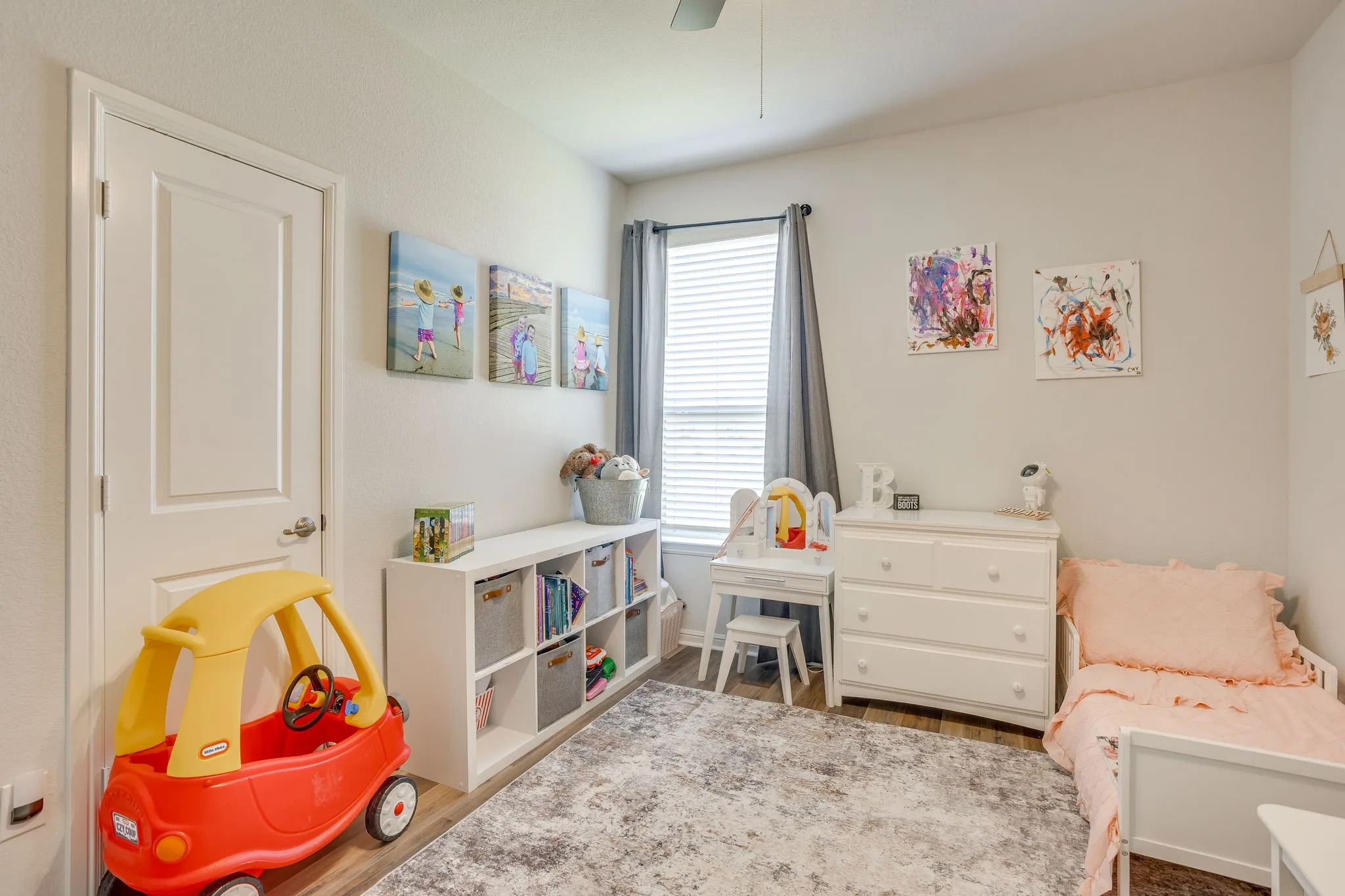 Single Family Residence For Sale in Tarrant County , 432 Windsail Lane, Azle, Texas 76020, 4 Bedroom, 2 Bathroom, 2 Garage spaces, 1,848 Sqft, built in 2019, mls#21384156, Real Estate Agent in Azle, Homes For Sale in Tarrant county, Homes For Sale in Azle, Realtor in Azle Texas, Real Estate Brokerage Independent Realty Texas, Luminita Cordes Realtor