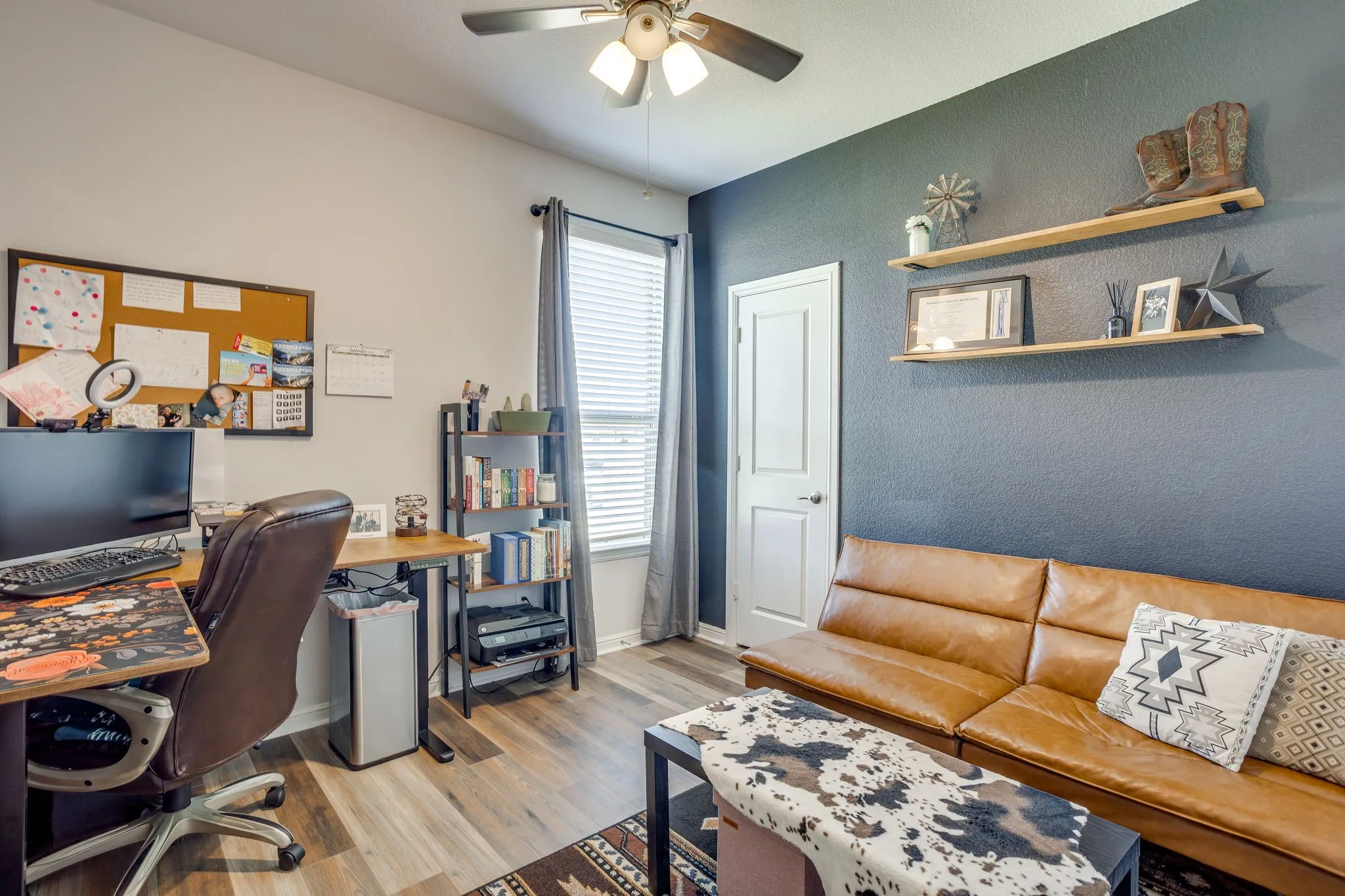 Single Family Residence For Sale in Tarrant County , 432 Windsail Lane, Azle, Texas 76020, 4 Bedroom, 2 Bathroom, 2 Garage spaces, 1,848 Sqft, built in 2019, mls#21384156, Real Estate Agent in Azle, Homes For Sale in Tarrant county, Homes For Sale in Azle, Realtor in Azle Texas, Real Estate Brokerage Independent Realty Texas, Luminita Cordes Realtor