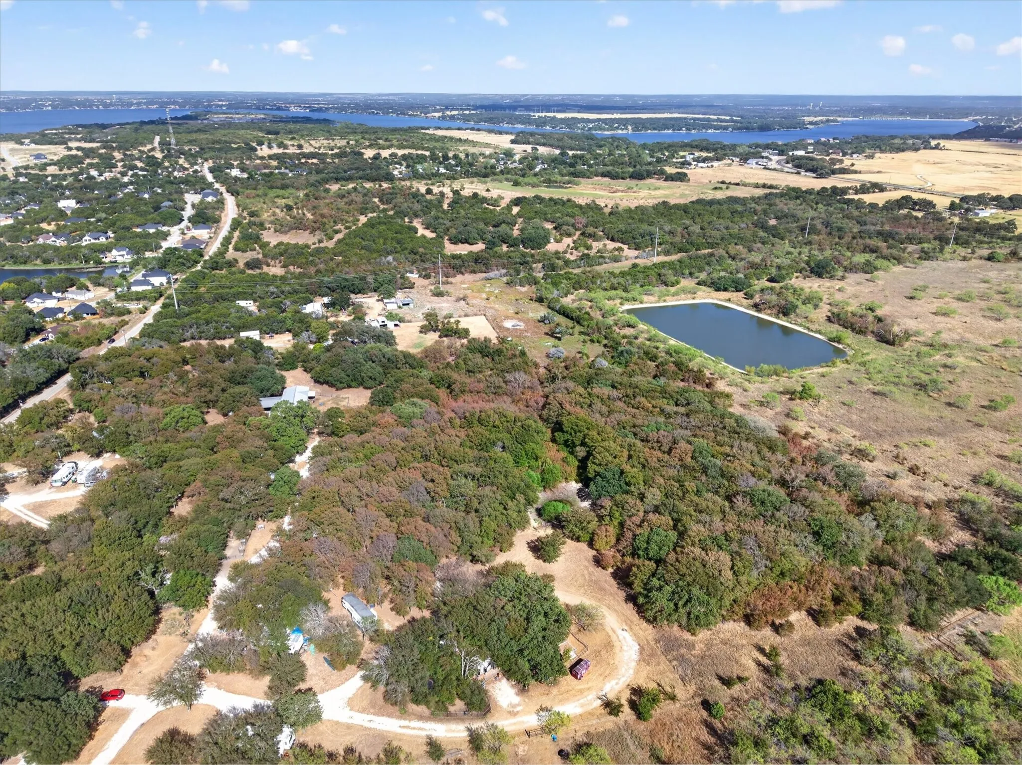 Mobile Home For Sale in Hood County , 2607 Williamson Road, Granbury, Texas 76048, 3 Bedroom, 2 Bathroom, 1 Garage spaces, 1,456 Sqft, built in 2003, mls#21388276, Real Estate Agent in Granbury, Homes For Sale in Hood county, Homes For Sale in Granbury, Realtor in Granbury Texas, Real Estate Brokerage Independent Realty Texas, Luminita Cordes Realtor