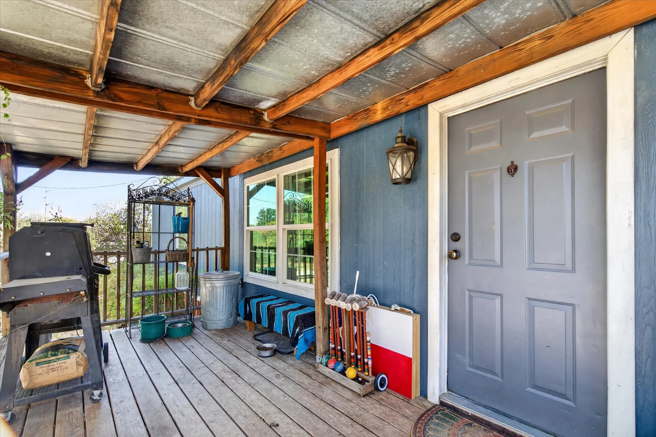 Mobile Home For Sale in Hood County , 2607 Williamson Road, Granbury, Texas 76048, 3 Bedroom, 2 Bathroom, 1 Garage spaces, 1,456 Sqft, built in 2003, mls#21388276, Real Estate Agent in Granbury, Homes For Sale in Hood county, Homes For Sale in Granbury, Realtor in Granbury Texas, Real Estate Brokerage Independent Realty Texas, Luminita Cordes Realtor
