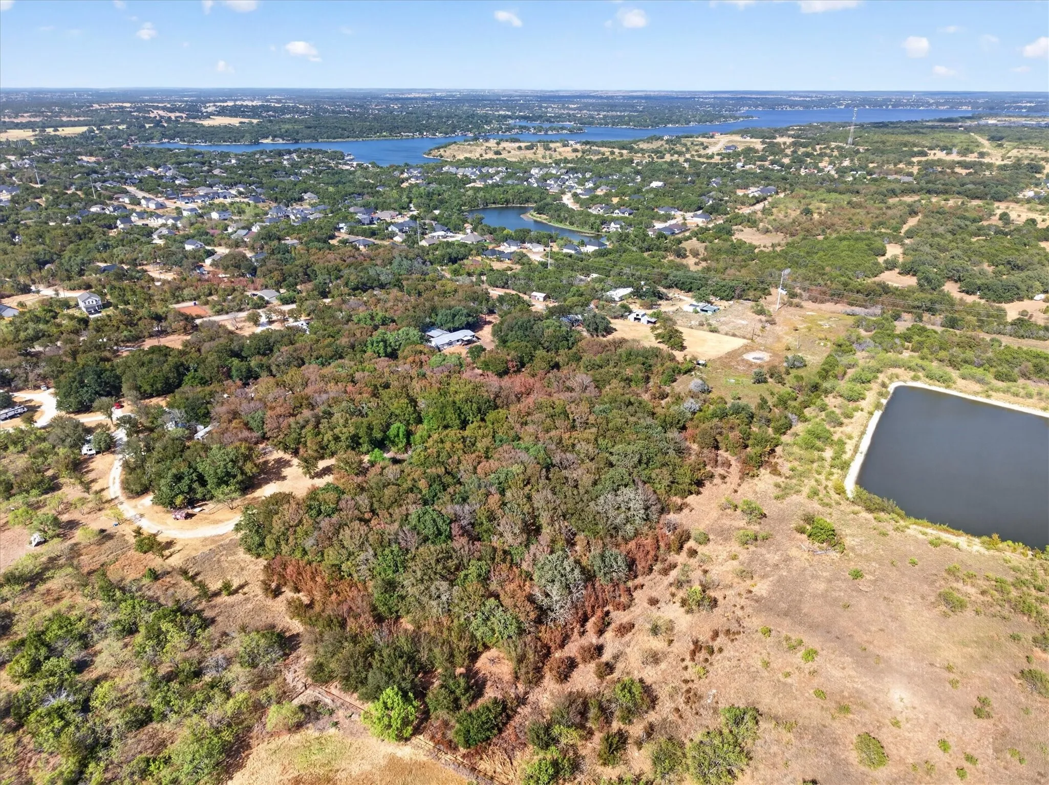 Mobile Home For Sale in Hood County , 2607 Williamson Road, Granbury, Texas 76048, 3 Bedroom, 2 Bathroom, 1 Garage spaces, 1,456 Sqft, built in 2003, mls#21388276, Real Estate Agent in Granbury, Homes For Sale in Hood county, Homes For Sale in Granbury, Realtor in Granbury Texas, Real Estate Brokerage Independent Realty Texas, Luminita Cordes Realtor