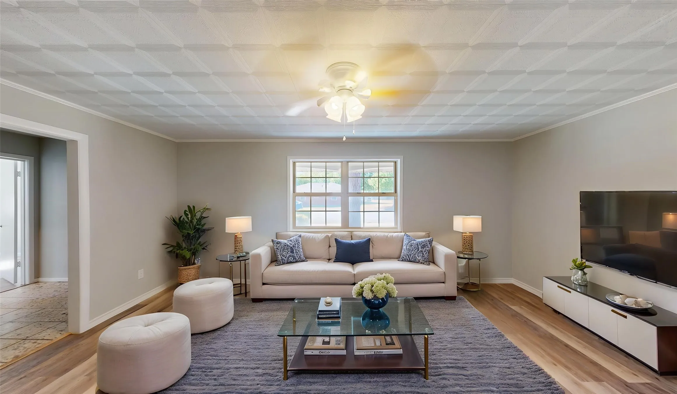 Single Family Residence For Sale in Johnson County , 1105 S Ridgeway Drive, Cleburne, Texas 76033, 5 Bedroom, 2 Bathroom, 1 Garage spaces, 1,852 Sqft, built in 1969, mls#21388793, Real Estate Agent in Cleburne, Homes For Sale in Johnson county, Homes For Sale in Cleburne, Realtor in Cleburne Texas, Real Estate Brokerage Independent Realty Texas, Luminita Cordes Realtor