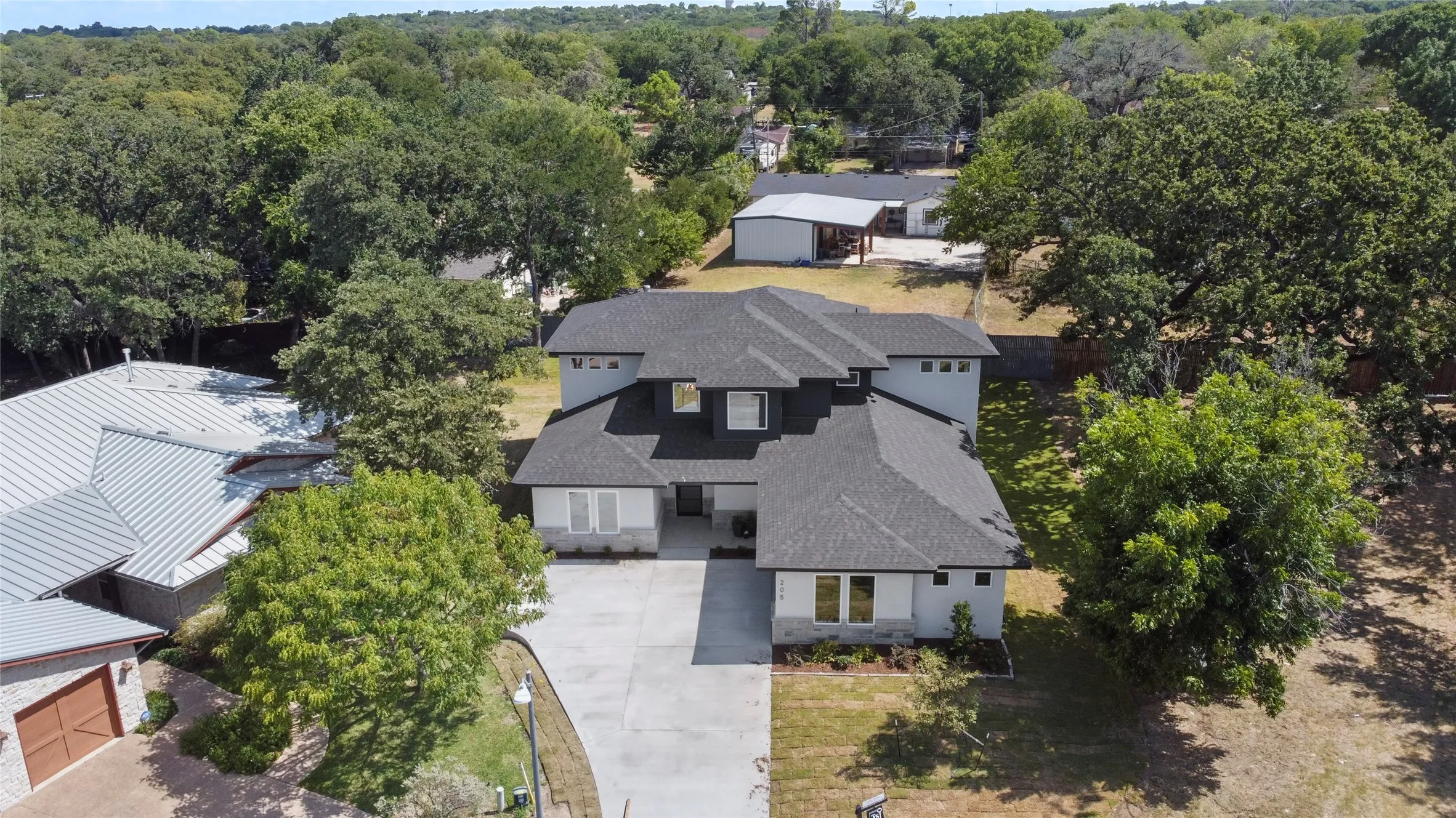 Single Family Residence For Sale in Tarrant County , 205 Familia Court, Azle, Texas 76020, 4 Bedroom, 3 Bathroom, 2 Garage spaces, 3,080 Sqft, built in 2026, mls#21388138, Real Estate Agent in Azle, Homes For Sale in Tarrant county, Homes For Sale in Azle, Realtor in Azle Texas, Real Estate Brokerage Independent Realty Texas, Luminita Cordes Realtor