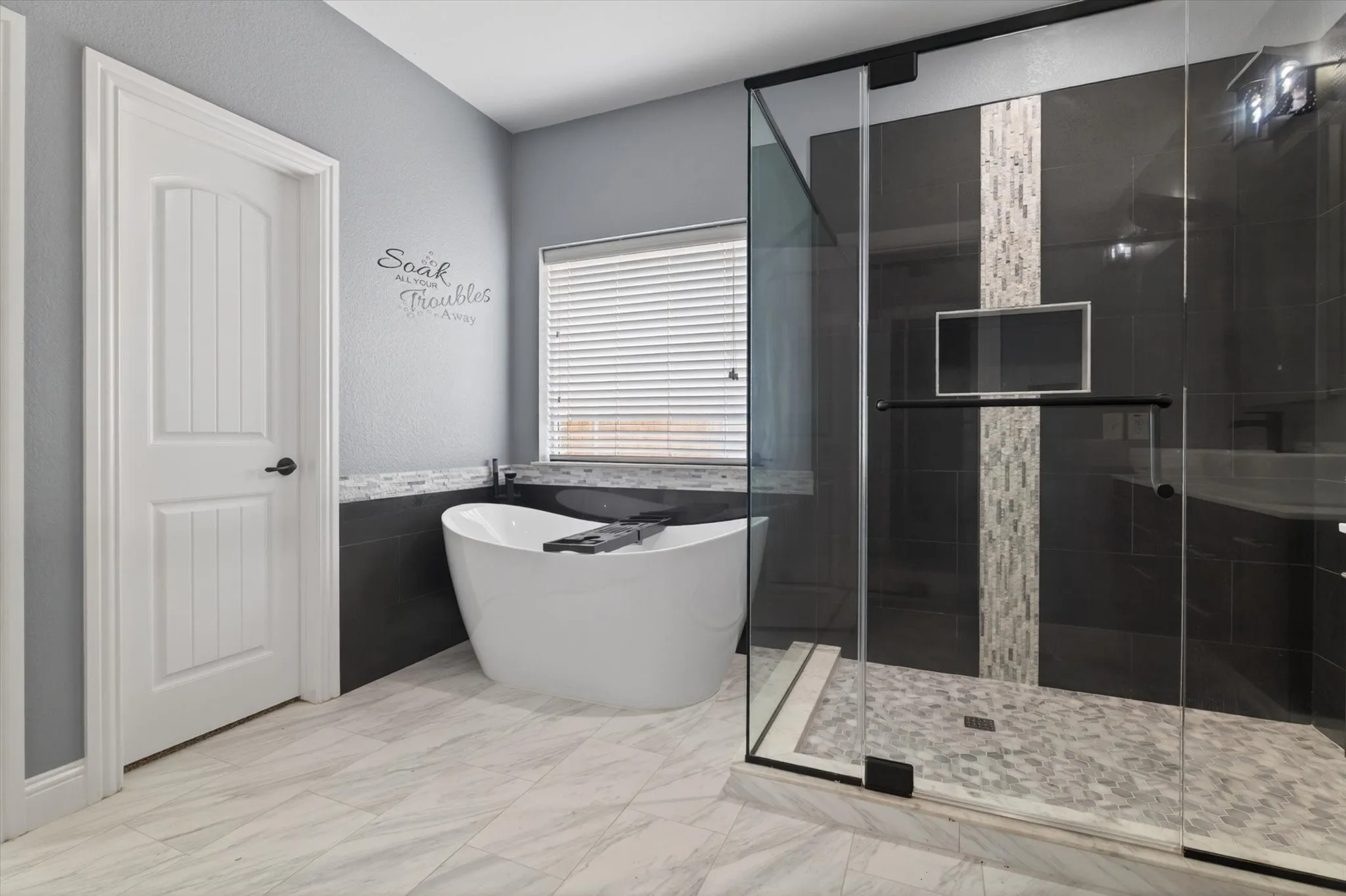 Single Family Residence For Sale in Collin County , 9626 Lance Drive, Frisco, Texas 75035, 4 Bedroom, 4 Bathroom, 2 Garage spaces, 3,024 Sqft, built in 2011, mls#21387340, Real Estate Agent in Frisco, Homes For Sale in Collin county, Homes For Sale in Frisco, Realtor in Frisco Texas, Real Estate Brokerage Independent Realty Texas, Luminita Cordes Realtor