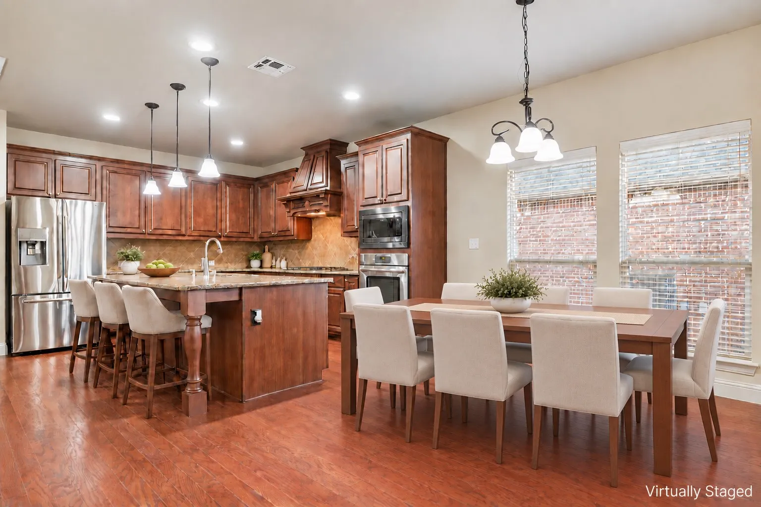Single Family Residence For Sale in Collin County , 9626 Lance Drive, Frisco, Texas 75035, 4 Bedroom, 4 Bathroom, 2 Garage spaces, 3,024 Sqft, built in 2011, mls#21387340, Real Estate Agent in Frisco, Homes For Sale in Collin county, Homes For Sale in Frisco, Realtor in Frisco Texas, Real Estate Brokerage Independent Realty Texas, Luminita Cordes Realtor
