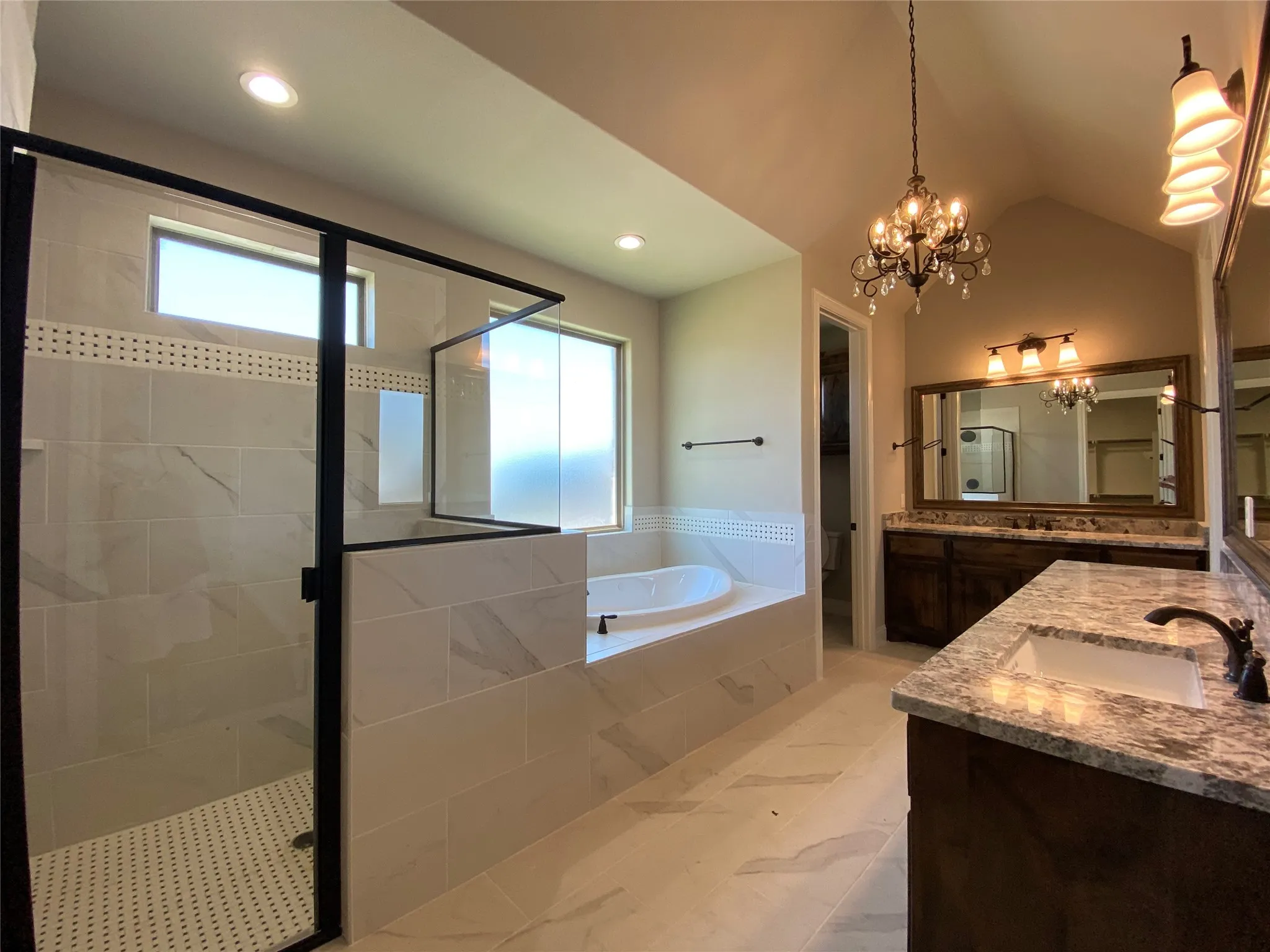 Single Family Residence For Rent in Hood County , 592 Lydia Lane, Granbury, Texas 76049, 4 Bedroom, 2 Bathroom, 2 Garage spaces, 2,832 Sqft, built in 2020, mls#21388972, Real Estate Agent in Granbury, Homes For Rent in Hood county, Homes For Rent in Granbury, Realtor in Granbury Texas, Real Estate Brokerage Independent Realty Texas, Luminita Cordes Realtor
