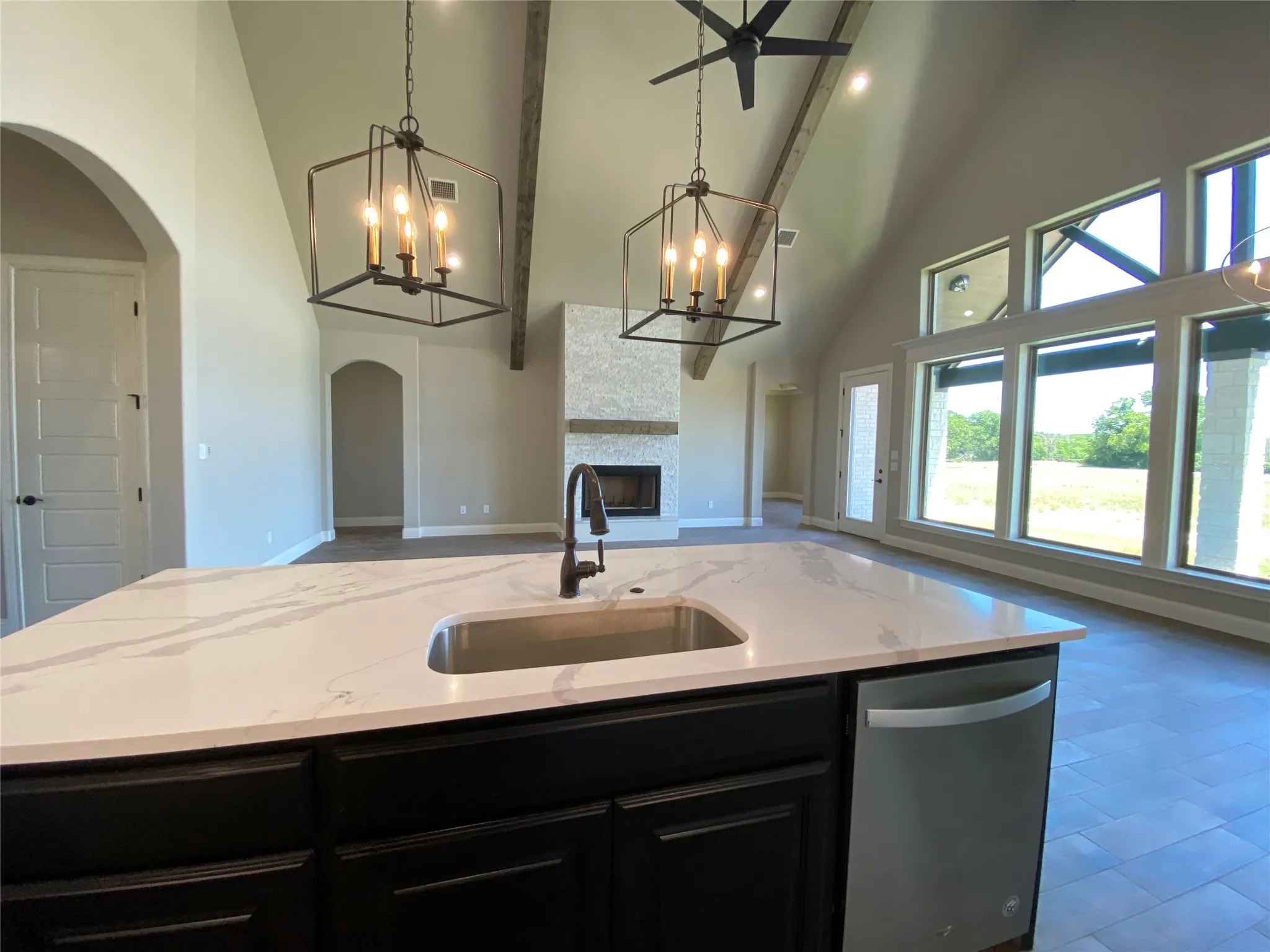 Single Family Residence For Rent in Hood County , 592 Lydia Lane, Granbury, Texas 76049, 4 Bedroom, 2 Bathroom, 2 Garage spaces, 2,832 Sqft, built in 2020, mls#21388972, Real Estate Agent in Granbury, Homes For Rent in Hood county, Homes For Rent in Granbury, Realtor in Granbury Texas, Real Estate Brokerage Independent Realty Texas, Luminita Cordes Realtor
