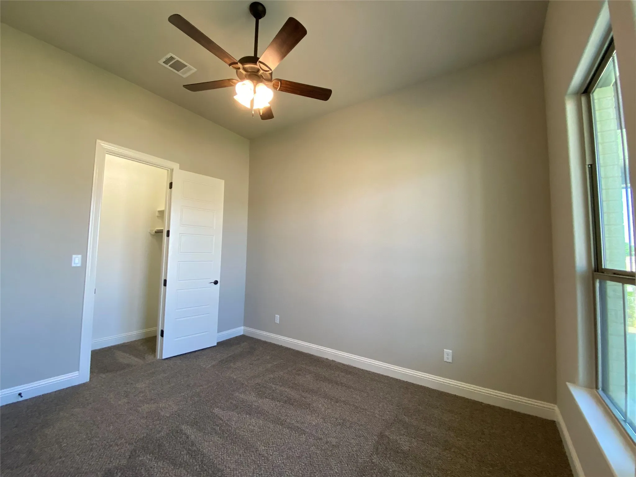 Single Family Residence For Rent in Hood County , 592 Lydia Lane, Granbury, Texas 76049, 4 Bedroom, 2 Bathroom, 2 Garage spaces, 2,832 Sqft, built in 2020, mls#21388972, Real Estate Agent in Granbury, Homes For Rent in Hood county, Homes For Rent in Granbury, Realtor in Granbury Texas, Real Estate Brokerage Independent Realty Texas, Luminita Cordes Realtor