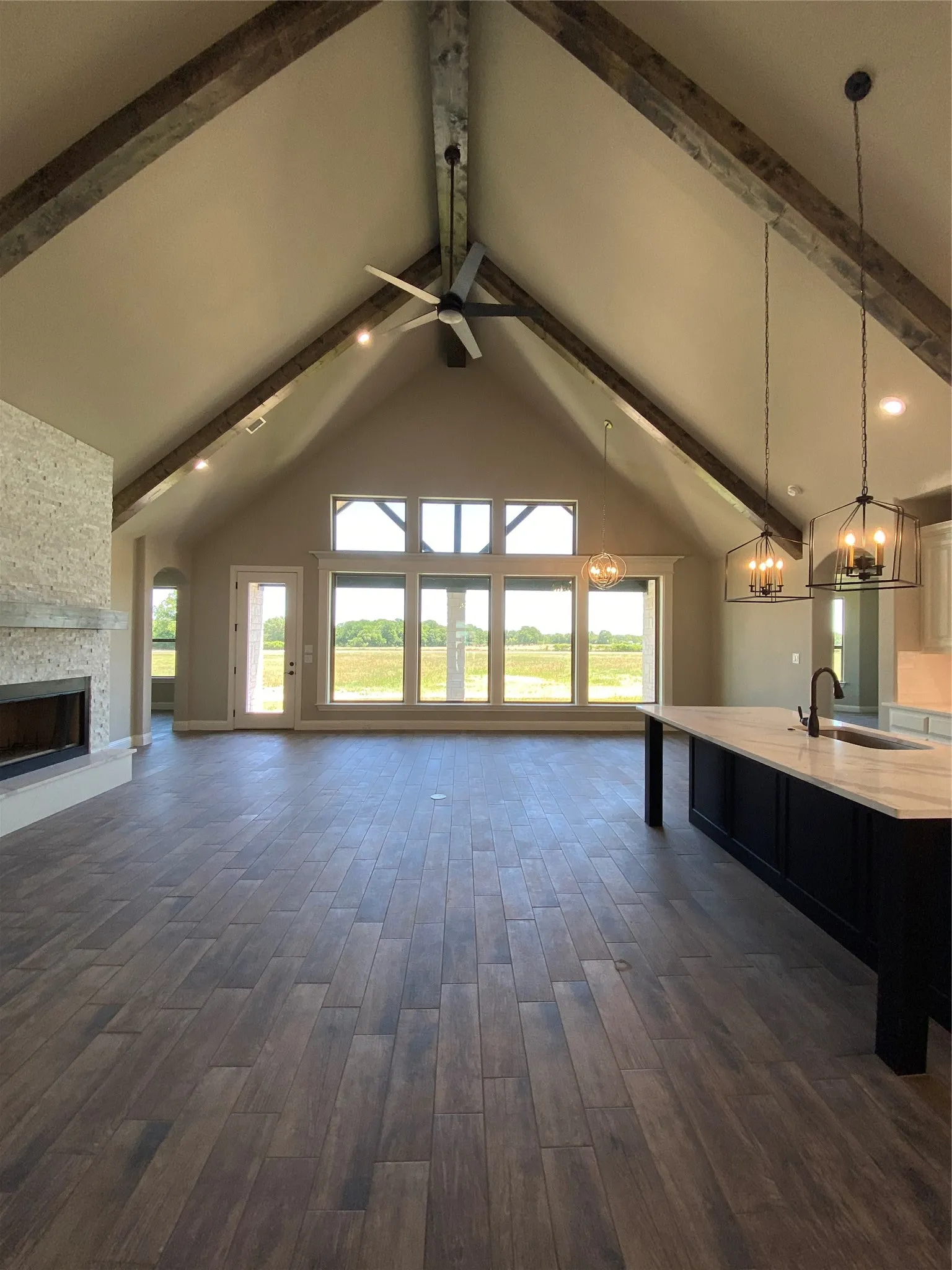 Single Family Residence For Rent in Hood County , 592 Lydia Lane, Granbury, Texas 76049, 4 Bedroom, 2 Bathroom, 2 Garage spaces, 2,832 Sqft, built in 2020, mls#21388972, Real Estate Agent in Granbury, Homes For Rent in Hood county, Homes For Rent in Granbury, Realtor in Granbury Texas, Real Estate Brokerage Independent Realty Texas, Luminita Cordes Realtor