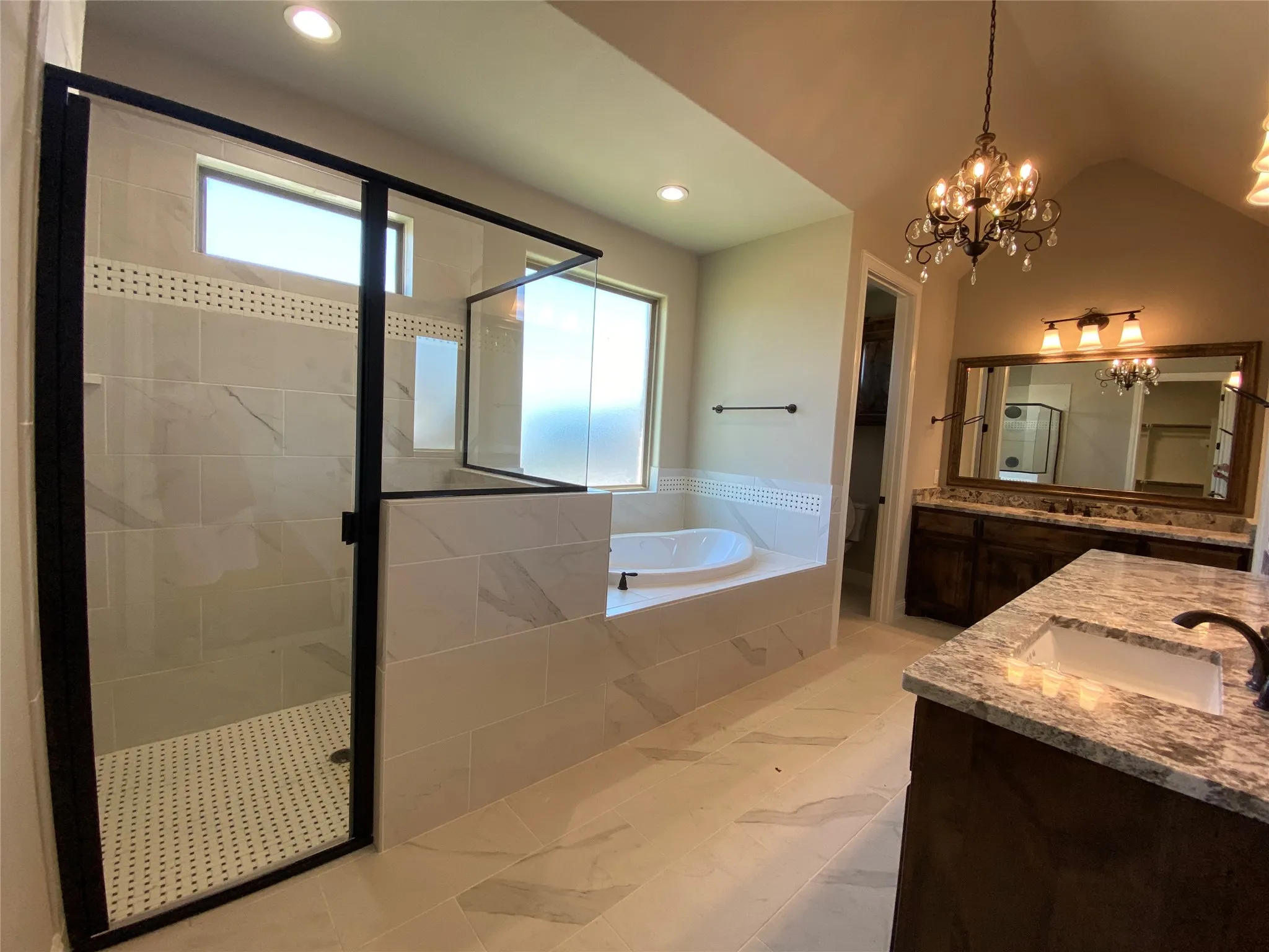 Single Family Residence For Rent in Hood County , 592 Lydia Lane, Granbury, Texas 76049, 4 Bedroom, 2 Bathroom, 2 Garage spaces, 2,832 Sqft, built in 2020, mls#21388972, Real Estate Agent in Granbury, Homes For Rent in Hood county, Homes For Rent in Granbury, Realtor in Granbury Texas, Real Estate Brokerage Independent Realty Texas, Luminita Cordes Realtor