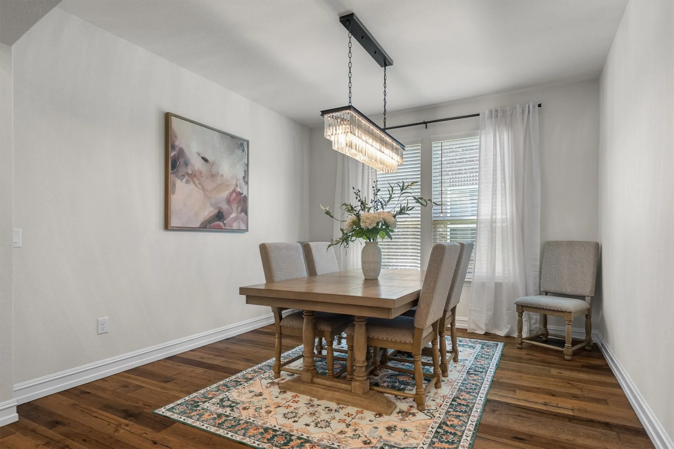 Single Family Residence For Sale in Denton County , 6513 Cedarhurst Court, Denton, Texas 76226, 3 Bedroom, 3 Bathroom, Garage spaces, 2,648 Sqft, built in 2019, mls#21387493, Real Estate Agent in Denton, Homes For Sale in Denton county, Homes For Sale in Denton, Realtor in Denton Texas, Real Estate Brokerage Independent Realty Texas, Luminita Cordes Realtor