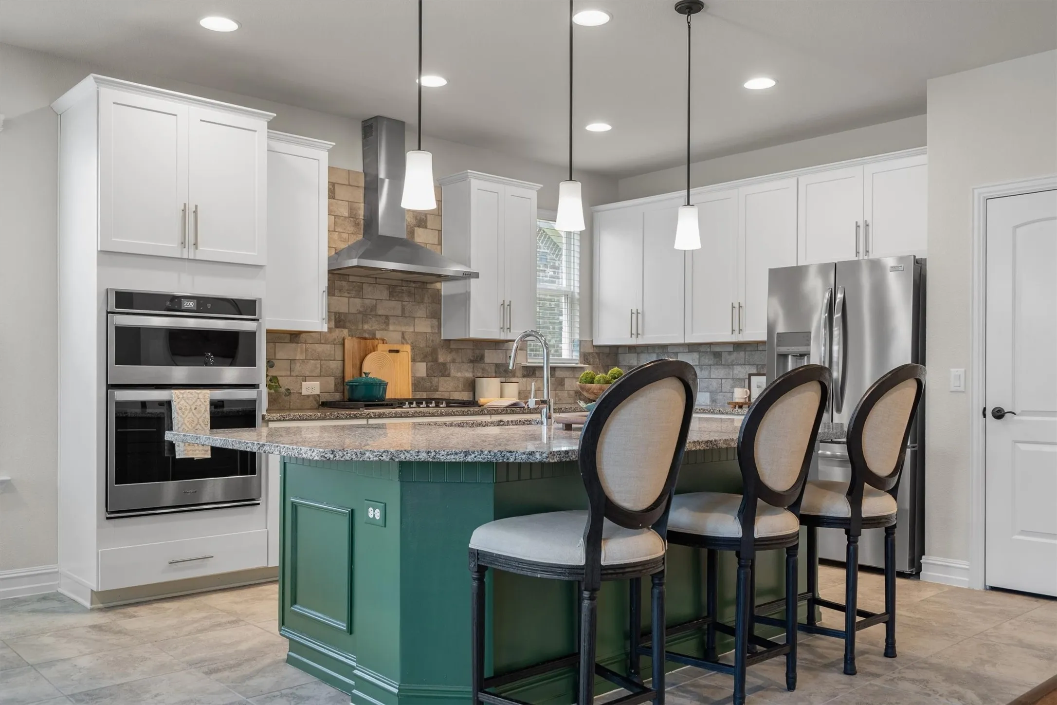 Single Family Residence For Sale in Denton County , 6513 Cedarhurst Court, Denton, Texas 76226, 3 Bedroom, 3 Bathroom, Garage spaces, 2,648 Sqft, built in 2019, mls#21387493, Real Estate Agent in Denton, Homes For Sale in Denton county, Homes For Sale in Denton, Realtor in Denton Texas, Real Estate Brokerage Independent Realty Texas, Luminita Cordes Realtor