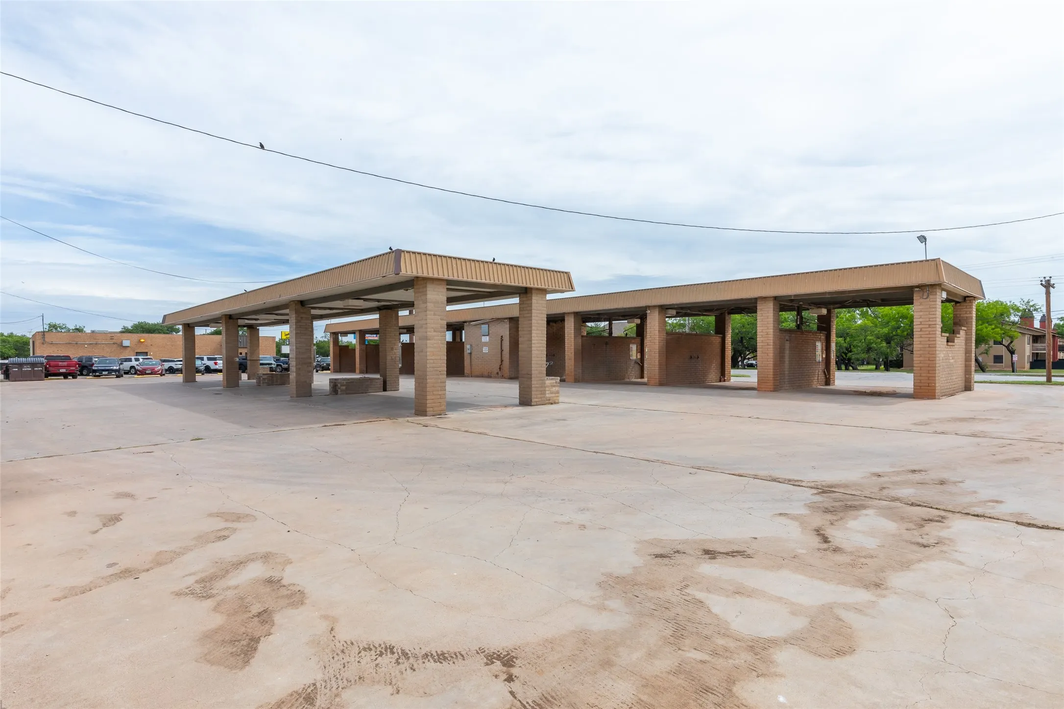 Business For Sale in Taylor County , 550 N Judge Ely Boulevard, Abilene, Texas 79601, 0, 0, Garage spaces, 0 Sqft, built in 1982, mls#21387548, Real Estate Agent in Abilene, Homes For Sale in Taylor county, Homes For Sale in Abilene, Realtor in Abilene Texas, Real Estate Brokerage Independent Realty Texas, Luminita Cordes Realtor
