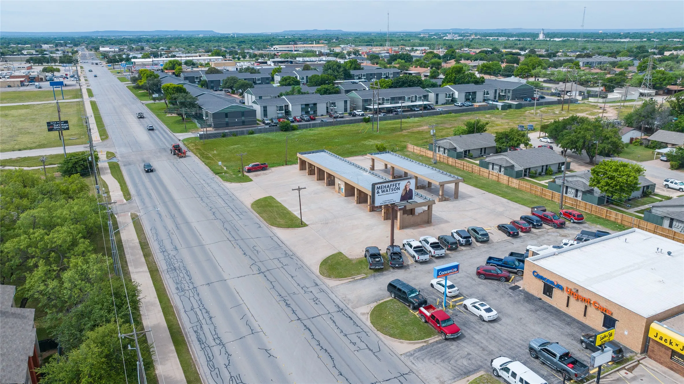 Business For Sale in Taylor County , 550 N Judge Ely Boulevard, Abilene, Texas 79601, 0, 0, Garage spaces, 0 Sqft, built in 1982, mls#21387548, Real Estate Agent in Abilene, Homes For Sale in Taylor county, Homes For Sale in Abilene, Realtor in Abilene Texas, Real Estate Brokerage Independent Realty Texas, Luminita Cordes Realtor