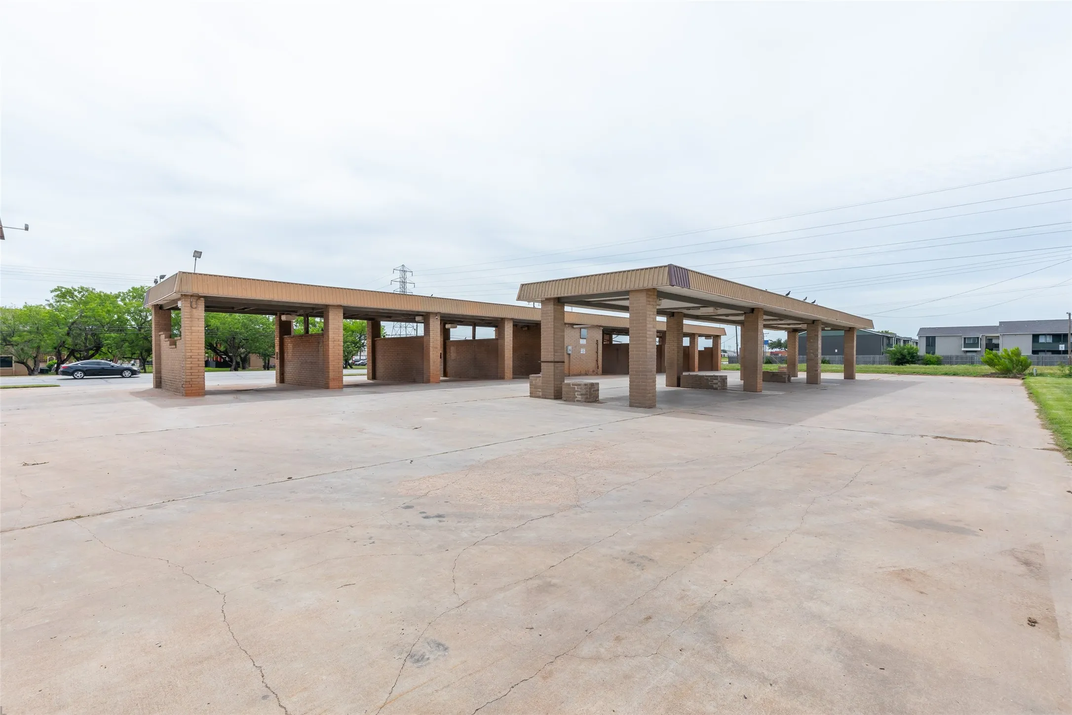 Business For Sale in Taylor County , 550 N Judge Ely Boulevard, Abilene, Texas 79601, 0, 0, Garage spaces, 0 Sqft, built in 1982, mls#21387548, Real Estate Agent in Abilene, Homes For Sale in Taylor county, Homes For Sale in Abilene, Realtor in Abilene Texas, Real Estate Brokerage Independent Realty Texas, Luminita Cordes Realtor