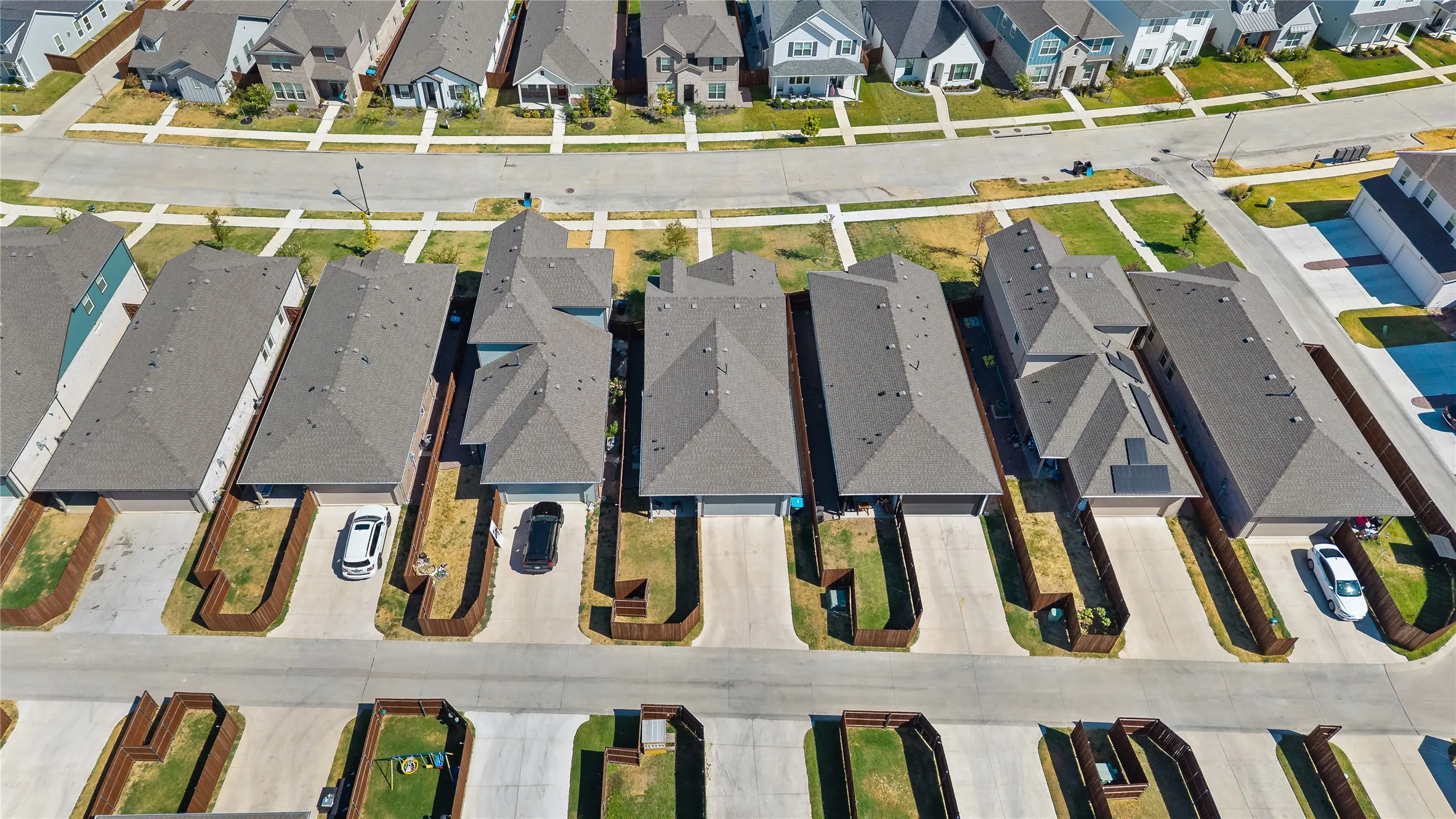 Single Family Residence For Sale in Tarrant County , 6729 Windfall Drive, Fort Worth, Texas 76135, 3 Bedroom, 2 Bathroom, 2 Garage spaces, 1,628 Sqft, built in 2024, mls#21377611, Real Estate Agent in Fort Worth, Homes For Sale in Tarrant county, Homes For Sale in Fort Worth, Realtor in Fort Worth Texas, Real Estate Brokerage Independent Realty Texas, Luminita Cordes Realtor