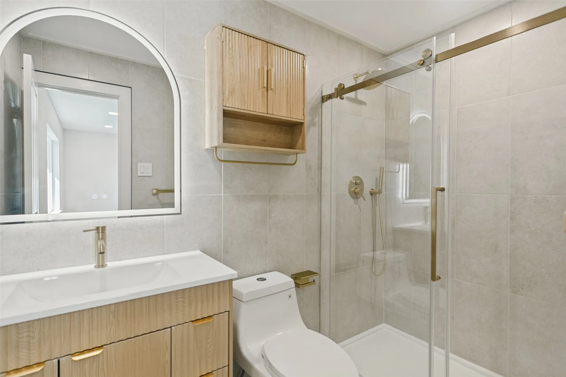 Single Family Residence For Sale in Collin County , 540 Hanover Drive, Allen, Texas 75002, 3 Bedroom, 2 Bathroom, 2 Garage spaces, 1,352 Sqft, built in 1977, mls#21388745, Real Estate Agent in Allen, Homes For Sale in Collin county, Homes For Sale in Allen, Realtor in Allen Texas, Real Estate Brokerage Independent Realty Texas, Luminita Cordes Realtor