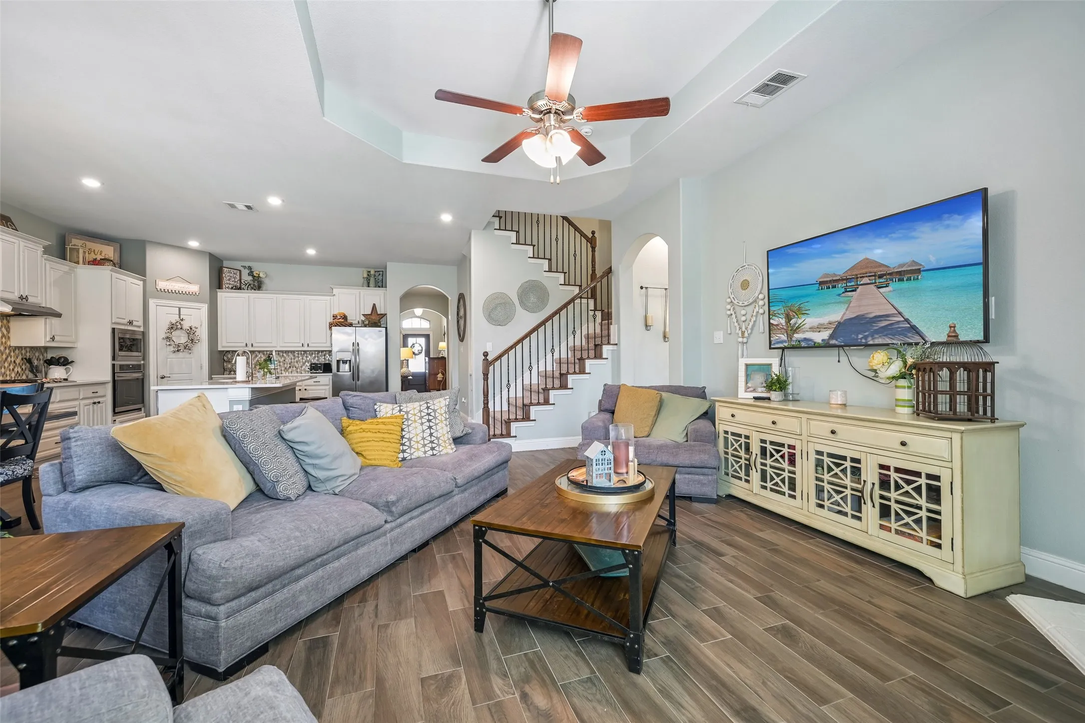 Single Family Residence For Sale in Collin County , 1713 Tumbleweed Court, Celina, Texas 75009, 4 Bedroom, 3 Bathroom, 2 Garage spaces, 2,514 Sqft, built in 2019, mls#21387980, Real Estate Agent in Celina, Homes For Sale in Collin county, Homes For Sale in Celina, Realtor in Celina Texas, Real Estate Brokerage Independent Realty Texas, Luminita Cordes Realtor