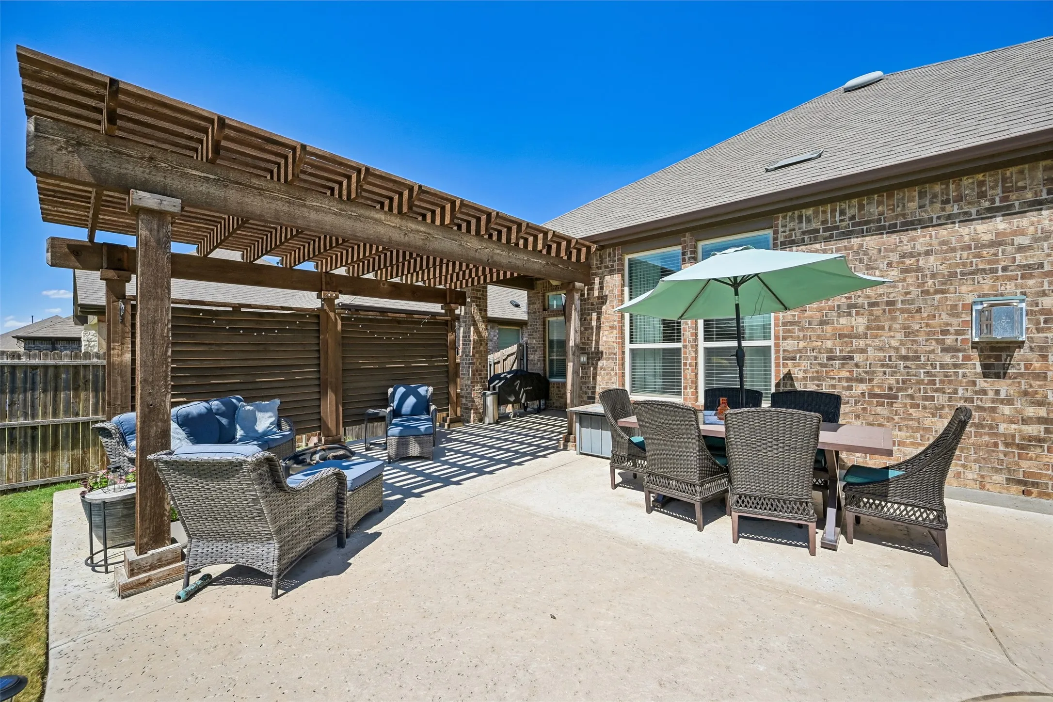 Single Family Residence For Sale in Collin County , 1713 Tumbleweed Court, Celina, Texas 75009, 4 Bedroom, 3 Bathroom, 2 Garage spaces, 2,514 Sqft, built in 2019, mls#21387980, Real Estate Agent in Celina, Homes For Sale in Collin county, Homes For Sale in Celina, Realtor in Celina Texas, Real Estate Brokerage Independent Realty Texas, Luminita Cordes Realtor