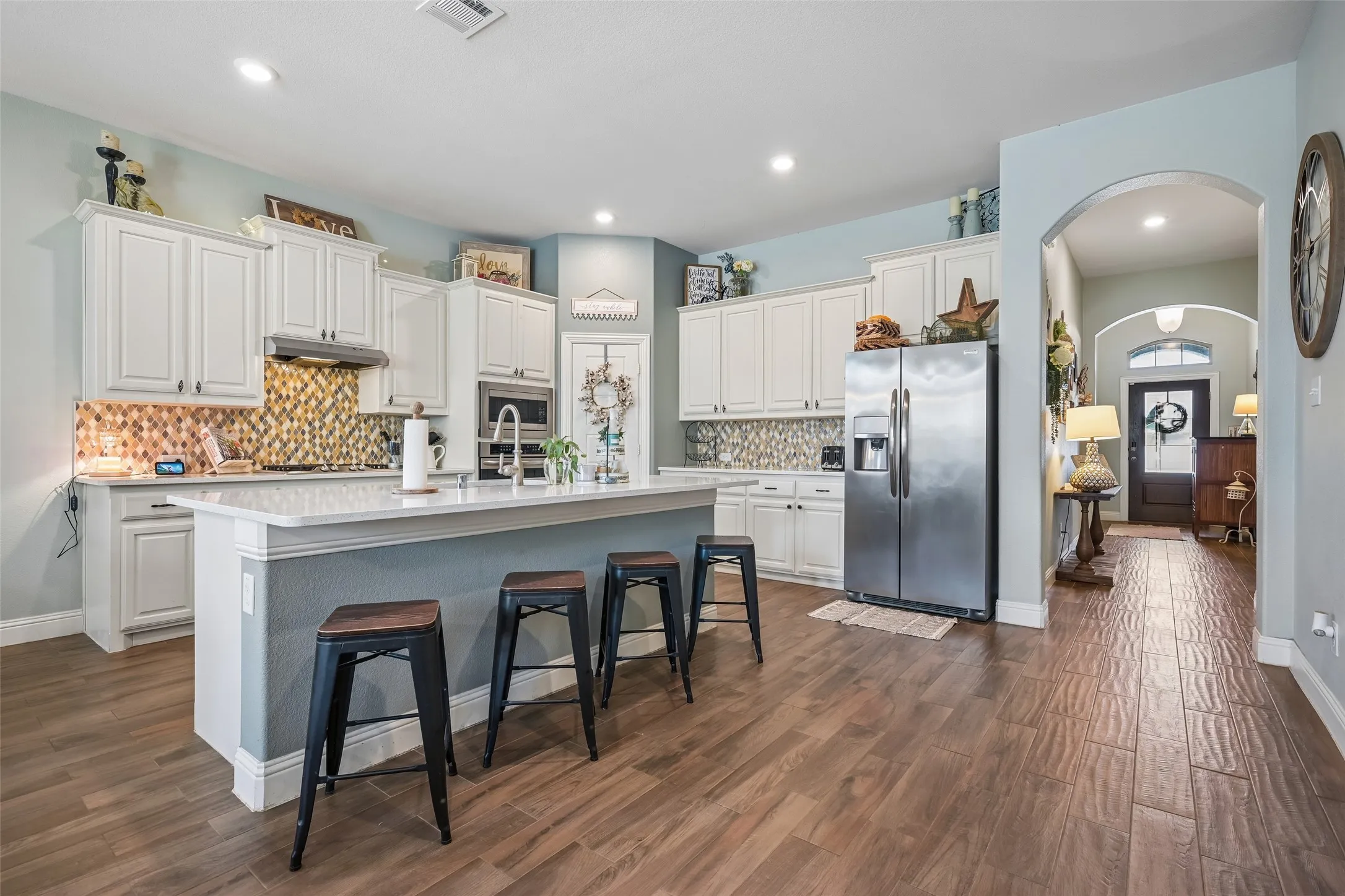 Single Family Residence For Sale in Collin County , 1713 Tumbleweed Court, Celina, Texas 75009, 4 Bedroom, 3 Bathroom, 2 Garage spaces, 2,514 Sqft, built in 2019, mls#21387980, Real Estate Agent in Celina, Homes For Sale in Collin county, Homes For Sale in Celina, Realtor in Celina Texas, Real Estate Brokerage Independent Realty Texas, Luminita Cordes Realtor
