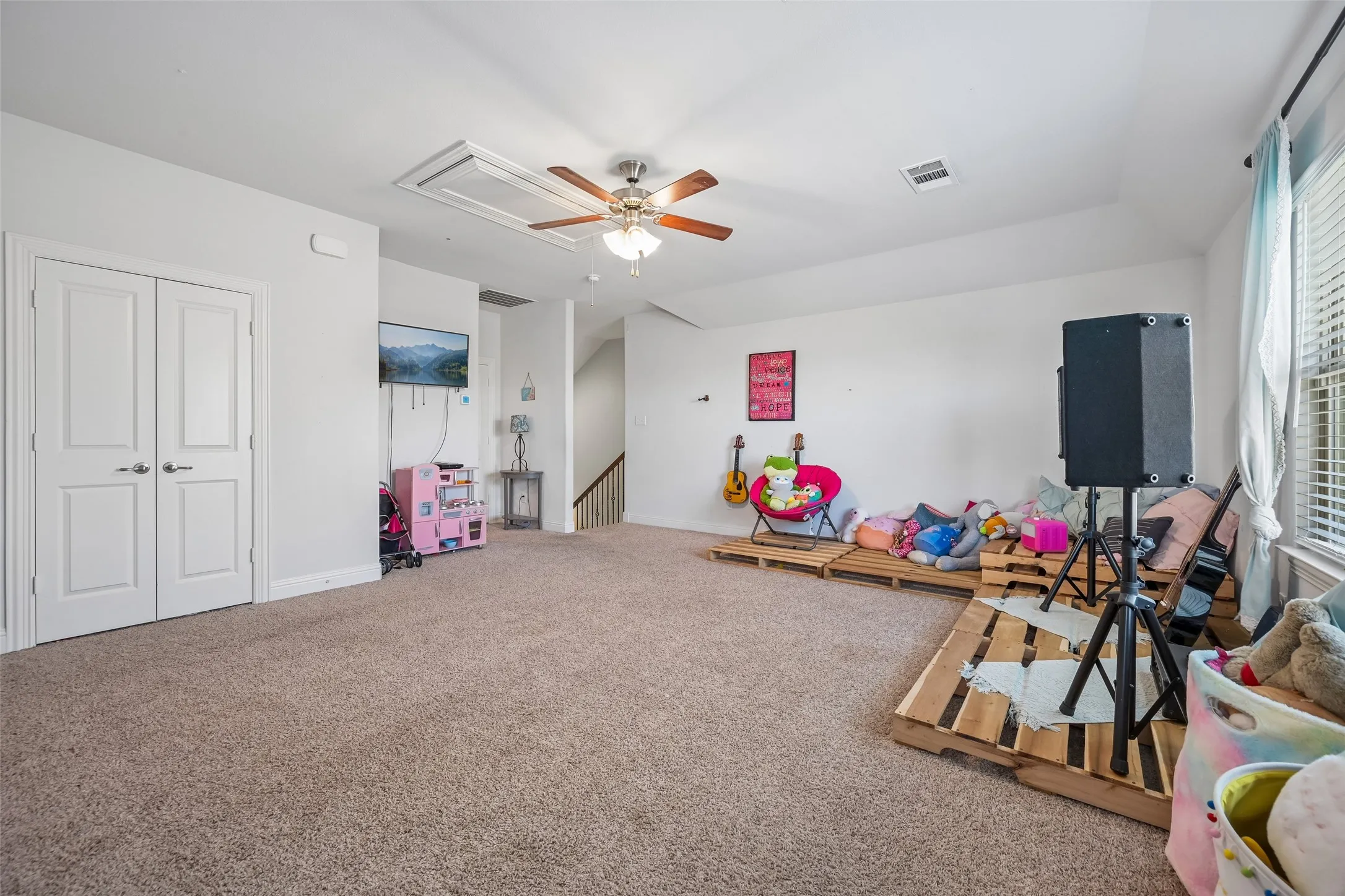 Single Family Residence For Sale in Collin County , 1713 Tumbleweed Court, Celina, Texas 75009, 4 Bedroom, 3 Bathroom, 2 Garage spaces, 2,514 Sqft, built in 2019, mls#21387980, Real Estate Agent in Celina, Homes For Sale in Collin county, Homes For Sale in Celina, Realtor in Celina Texas, Real Estate Brokerage Independent Realty Texas, Luminita Cordes Realtor
