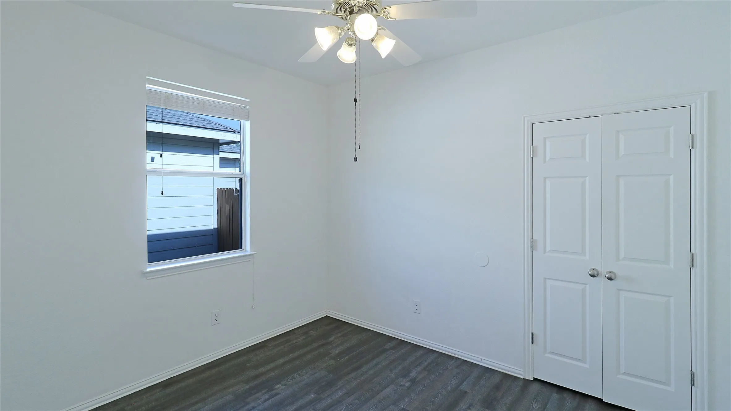 Single Family Residence For Sale in Denton County , 14620 Little Anne Drive, Little Elm, Texas 75068, 3 Bedroom, 2 Bathroom, 2 Garage spaces, 1,962 Sqft, built in 2003, mls#21389003, Real Estate Agent in Little Elm, Homes For Sale in Denton county, Homes For Sale in Little Elm, Realtor in Little Elm Texas, Real Estate Brokerage Independent Realty Texas, Luminita Cordes Realtor