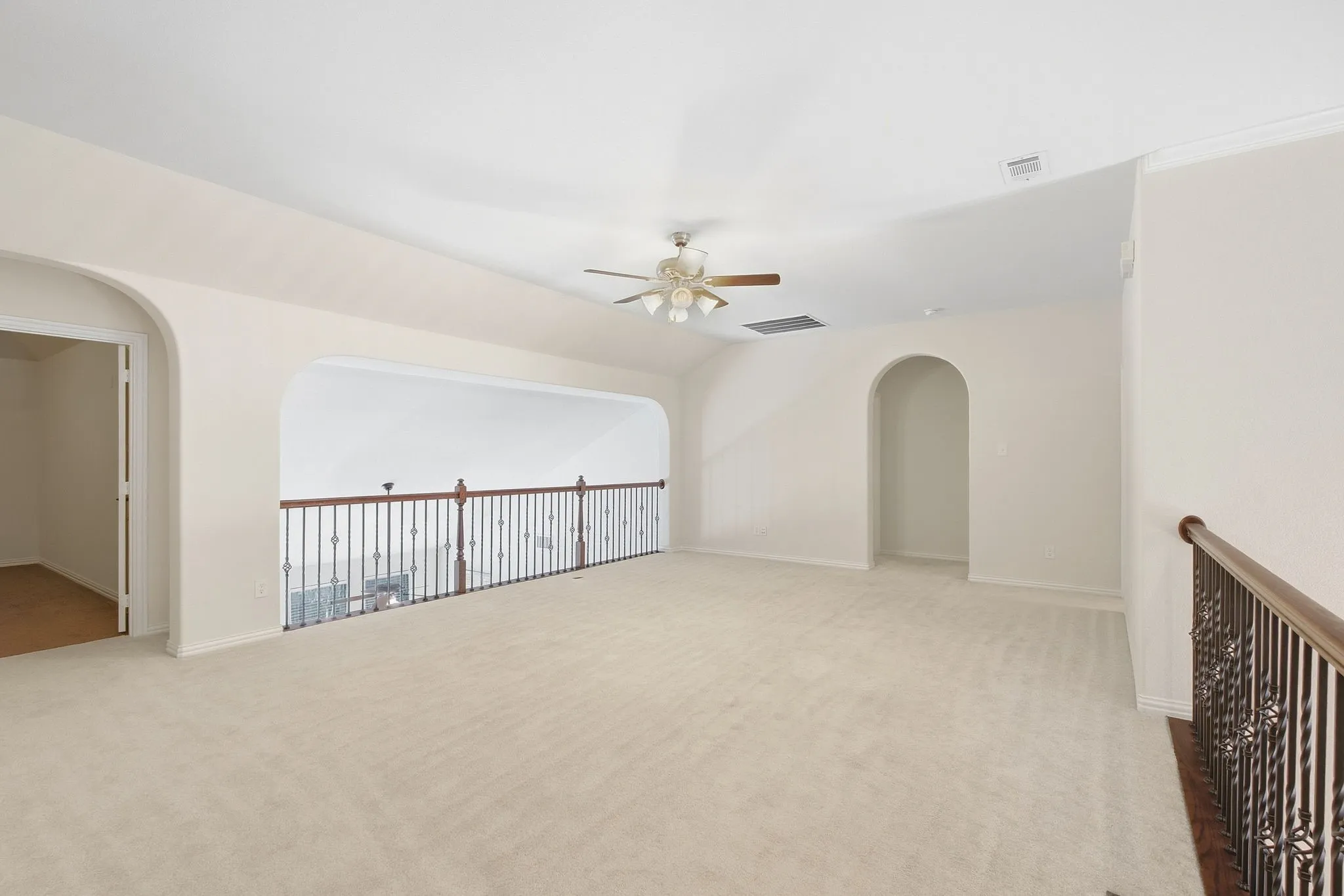 Single Family Residence For Sale in Collin County , 4405 Citabria Drive, Mc Kinney, Texas 75072, 5 Bedroom, 4 Bathroom, 3 Garage spaces, 4,162 Sqft, built in 2012, mls#21387417, Real Estate Agent in Mc Kinney, Homes For Sale in Collin county, Homes For Sale in Mc Kinney, Realtor in Mc Kinney Texas, Real Estate Brokerage Independent Realty Texas, Luminita Cordes Realtor