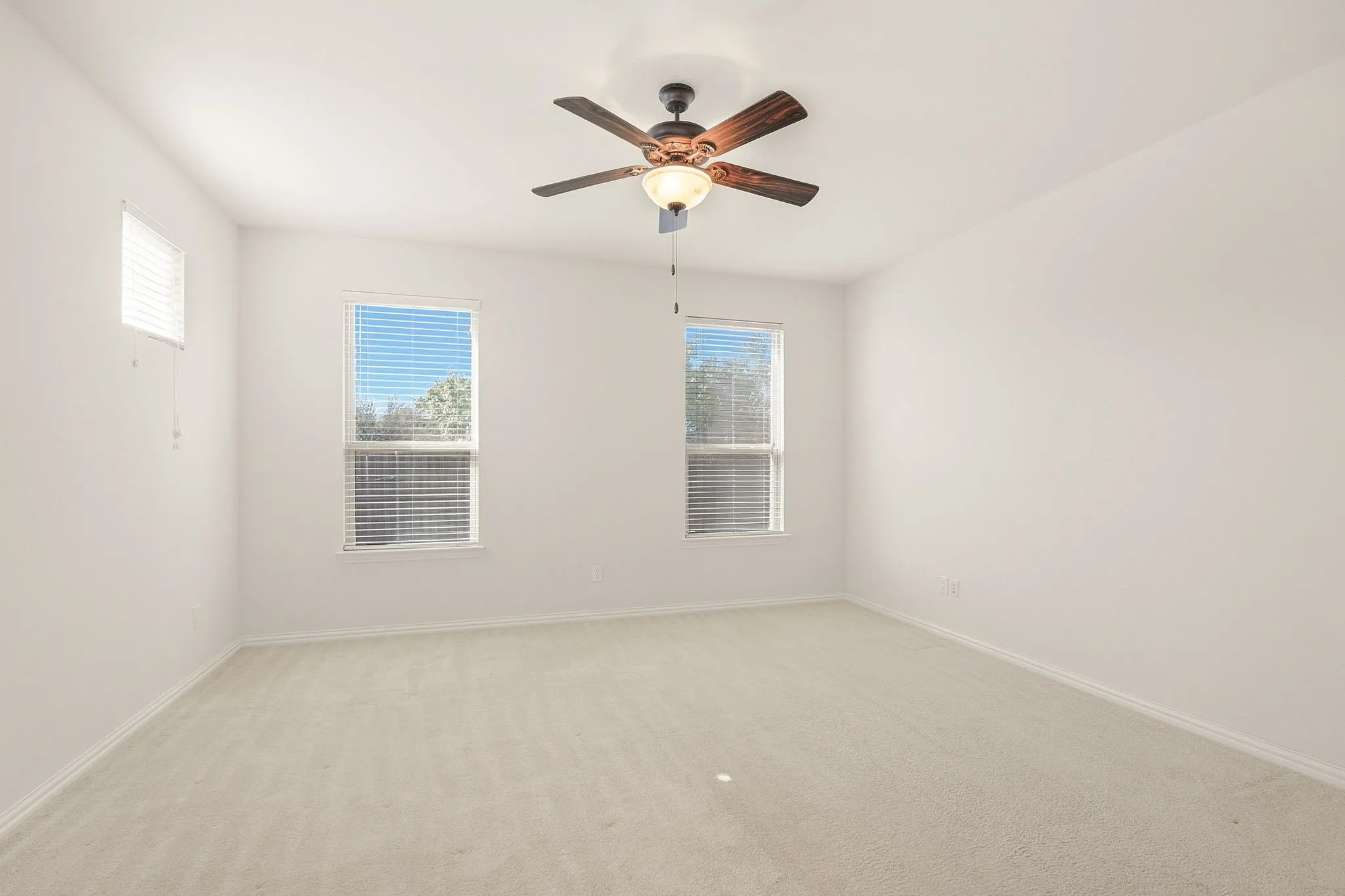 Single Family Residence For Sale in Collin County , 4405 Citabria Drive, Mc Kinney, Texas 75072, 5 Bedroom, 4 Bathroom, 3 Garage spaces, 4,162 Sqft, built in 2012, mls#21387417, Real Estate Agent in Mc Kinney, Homes For Sale in Collin county, Homes For Sale in Mc Kinney, Realtor in Mc Kinney Texas, Real Estate Brokerage Independent Realty Texas, Luminita Cordes Realtor