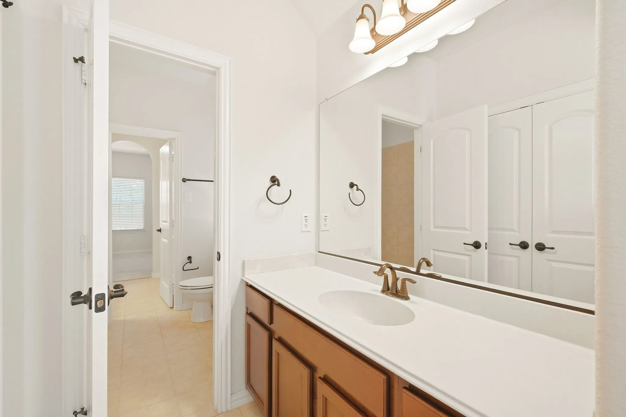 Single Family Residence For Sale in Collin County , 4405 Citabria Drive, Mc Kinney, Texas 75072, 5 Bedroom, 4 Bathroom, 3 Garage spaces, 4,162 Sqft, built in 2012, mls#21387417, Real Estate Agent in Mc Kinney, Homes For Sale in Collin county, Homes For Sale in Mc Kinney, Realtor in Mc Kinney Texas, Real Estate Brokerage Independent Realty Texas, Luminita Cordes Realtor